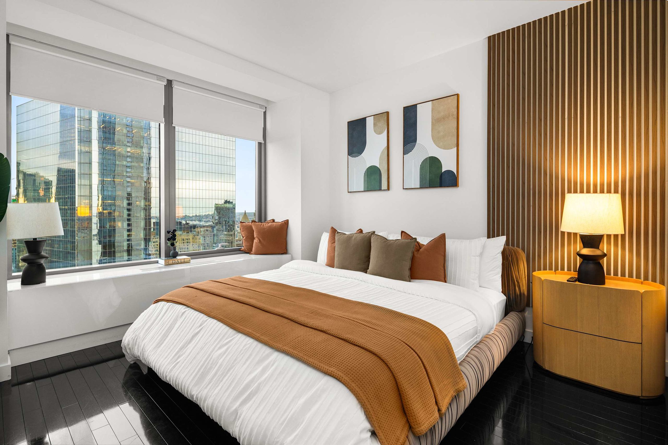 Lux-Penthouse in Financial District-photo-2