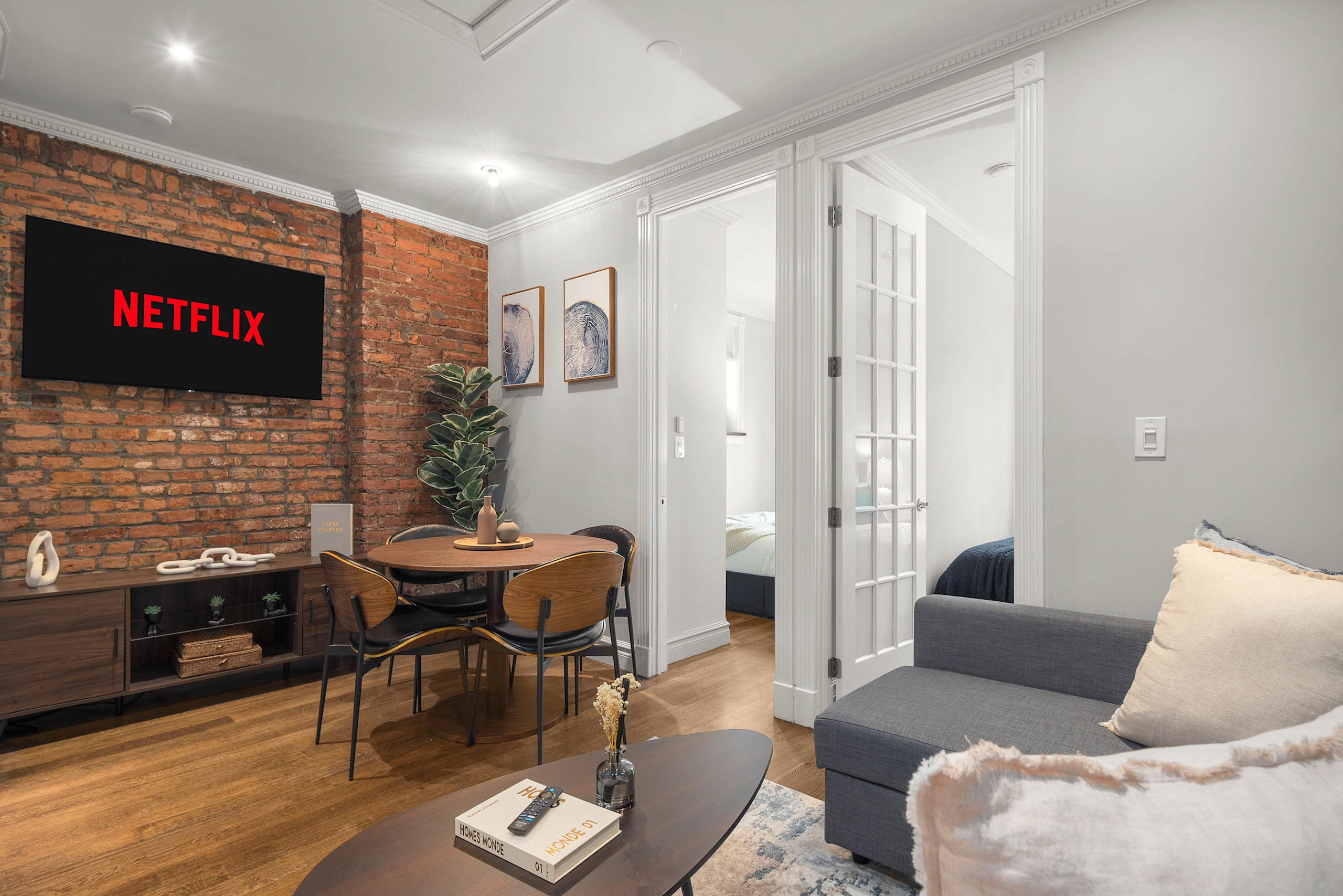Stylish Retreat in Midtown NYC Walk to Everything-hero-photo