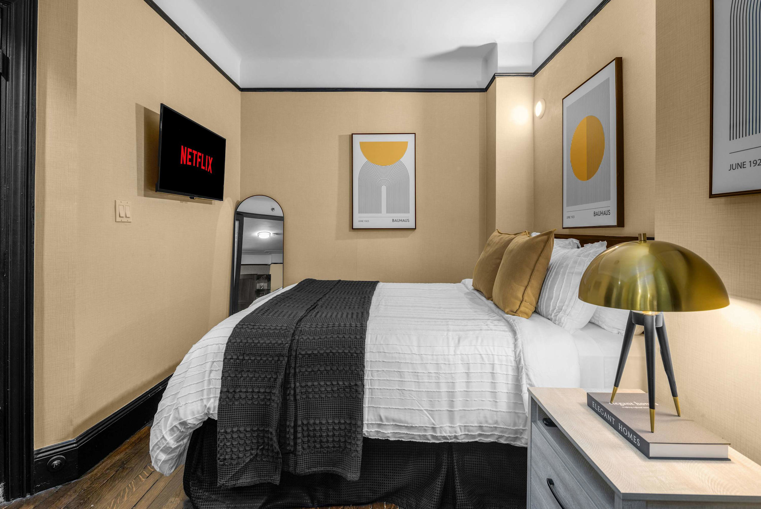 Boutique Midtown Apartment | Walk to Grand Central-photo-2