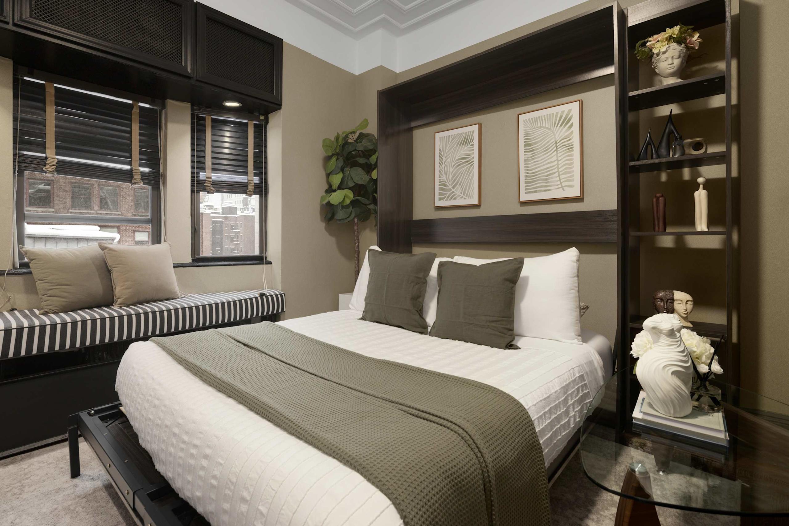 Cozy NYC Apartment with Gym Prime Location!-photo-2