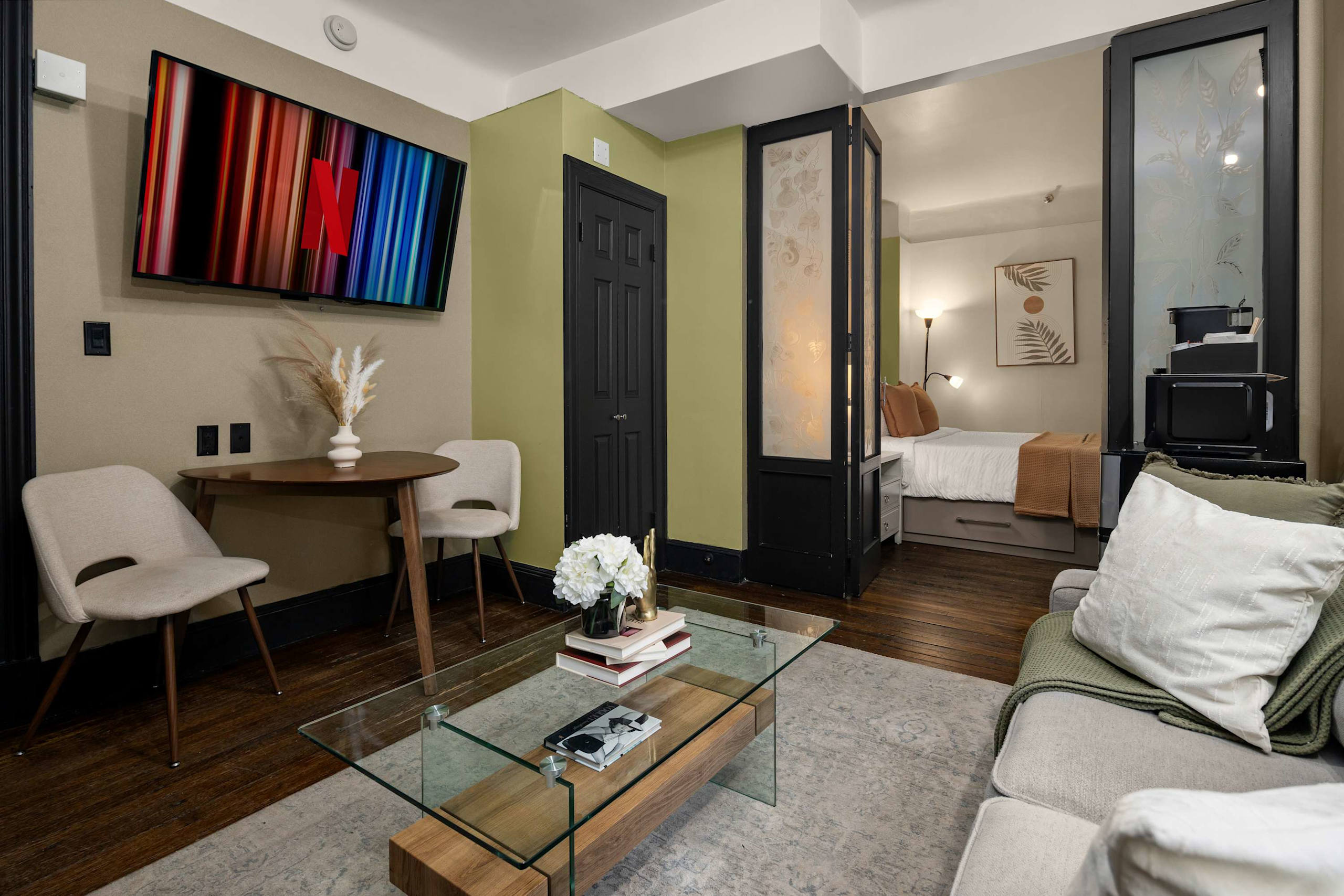 Centrally Located APT in NYC Walk to Time Square-hero-photo