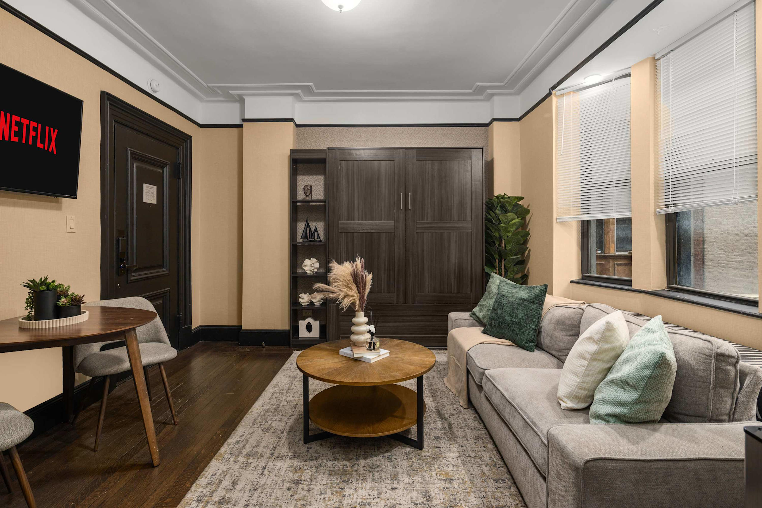 Stunning Apt in The Heart of New York City  GYM!-hero-photo
