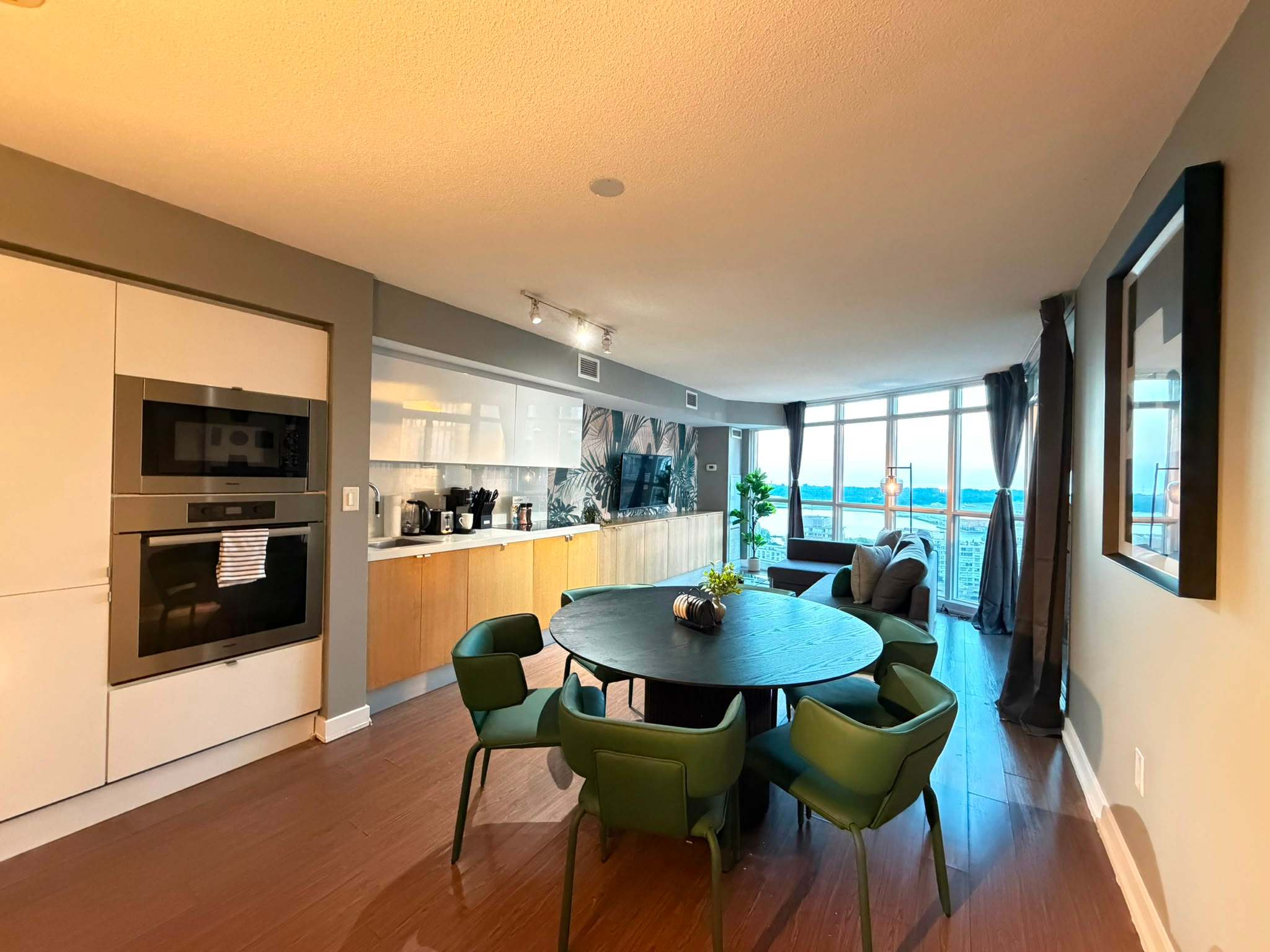 City Lights & Balcony Views | 2BR Downtown Gem!-photo-3