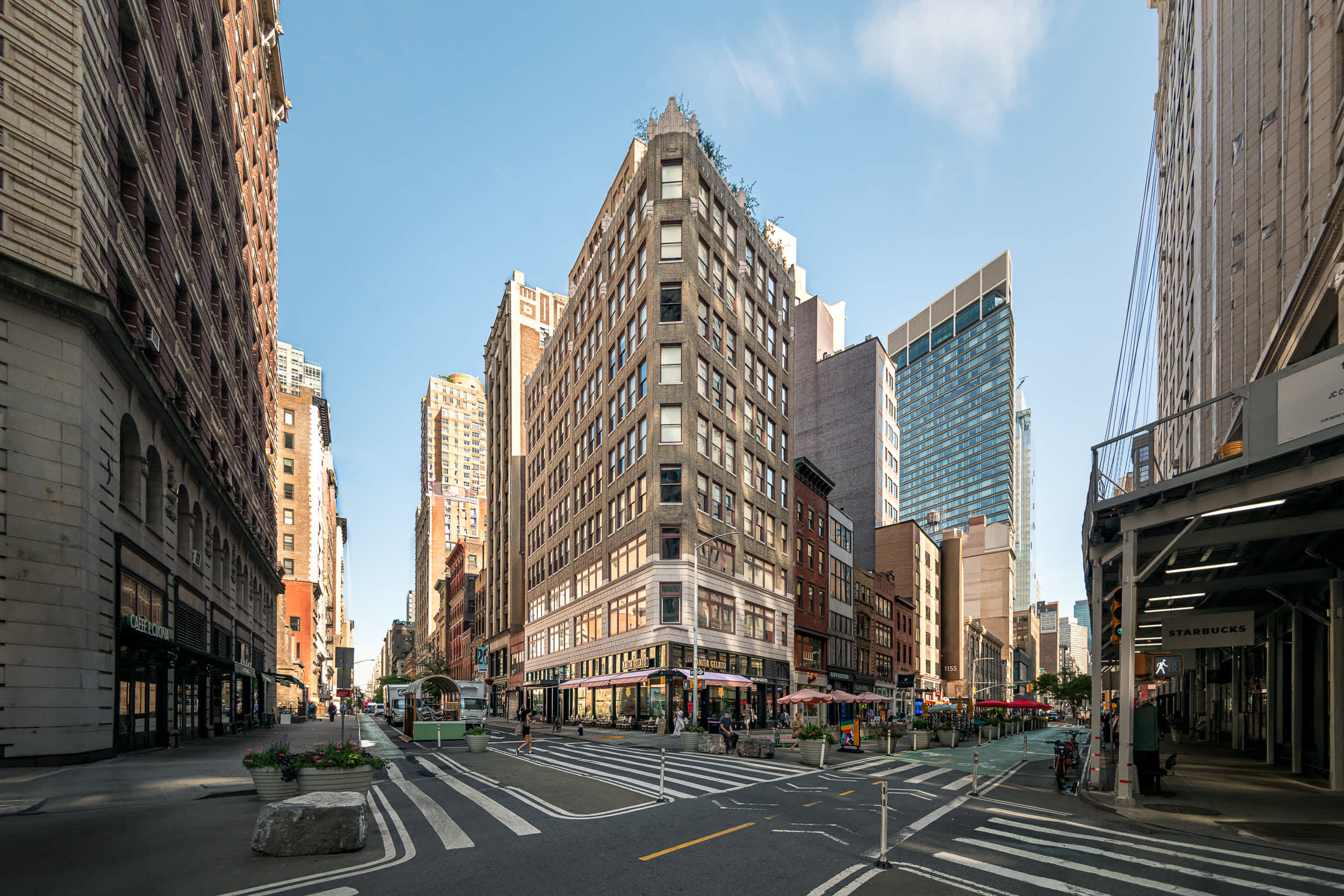 Two-Bedroom Suite by Madison Square Park-photo-3