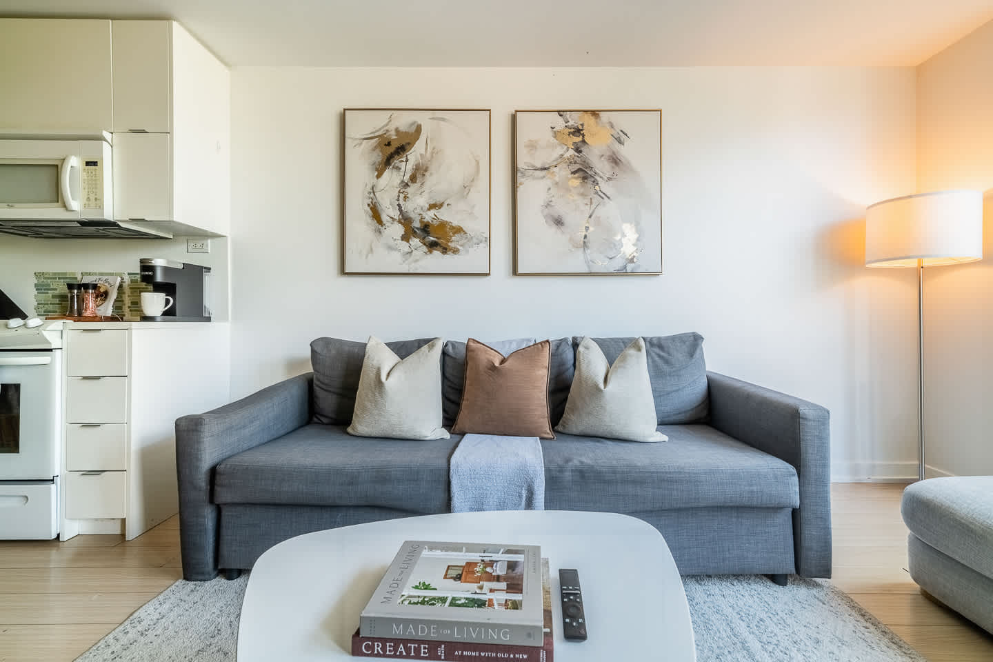 3BR/2BA City Views + Free Parking-photo-2
