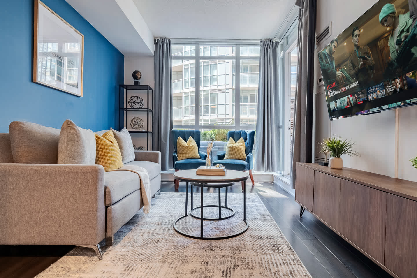 Stylish 2BR City Retreat Near the Lake & Park-hero-photo