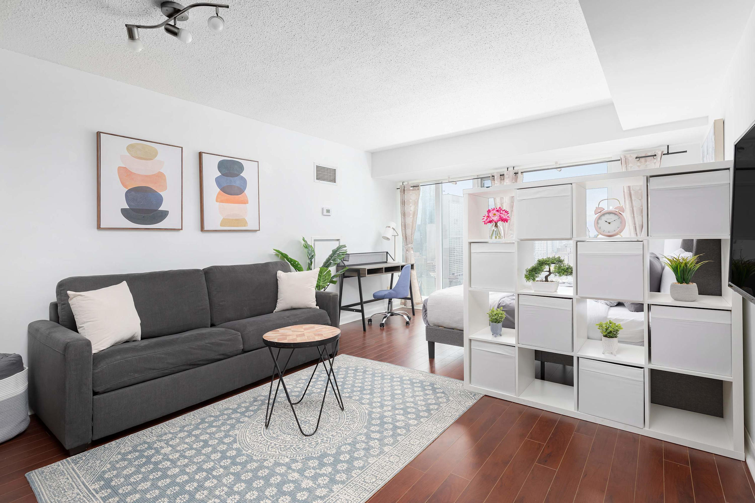 Modern Studio by Eaton Centre | Sleeps 4-hero-photo