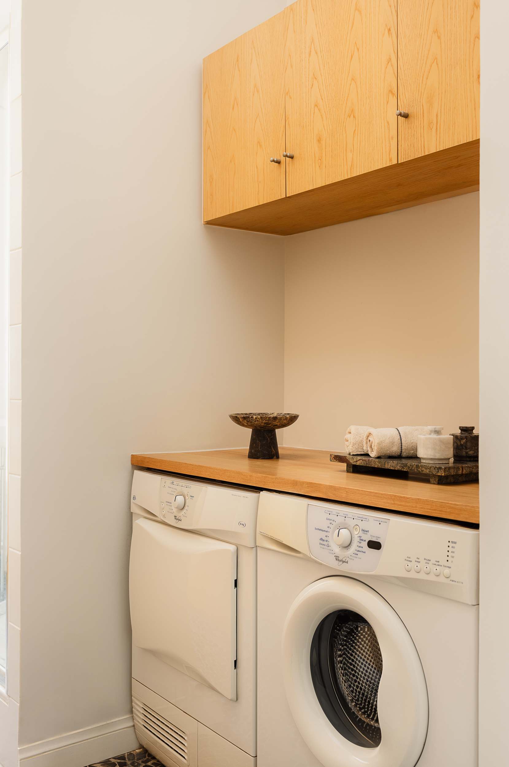 Refined Montaigne 2BR Suite 6P - 20