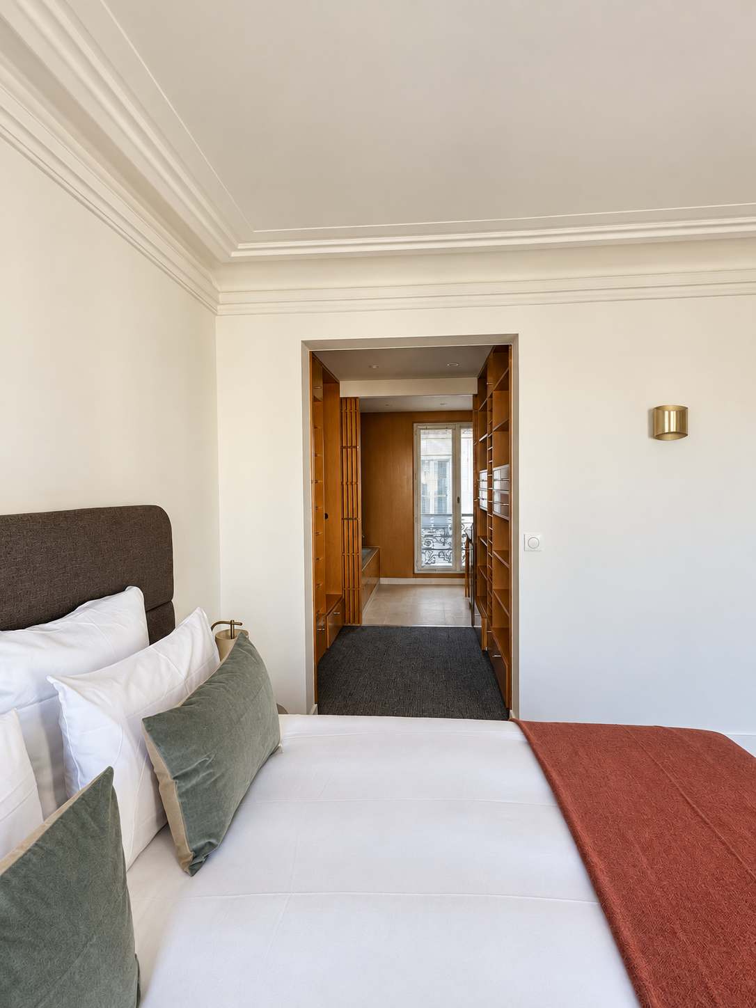 Parisian Heaven 3 Bed 6P by the Seine