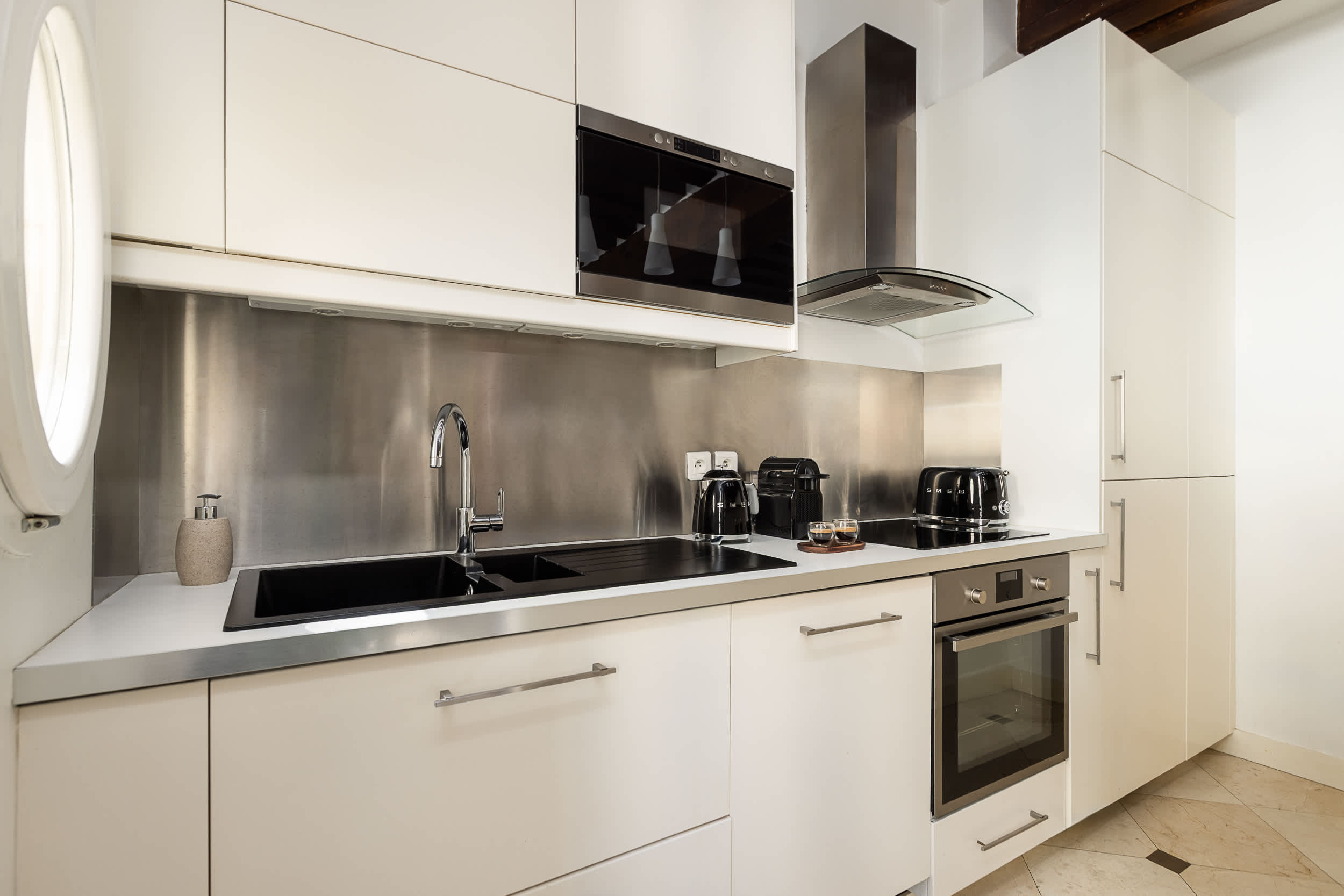 Charming Apartment 2BR 6P  St Germain Des Pres