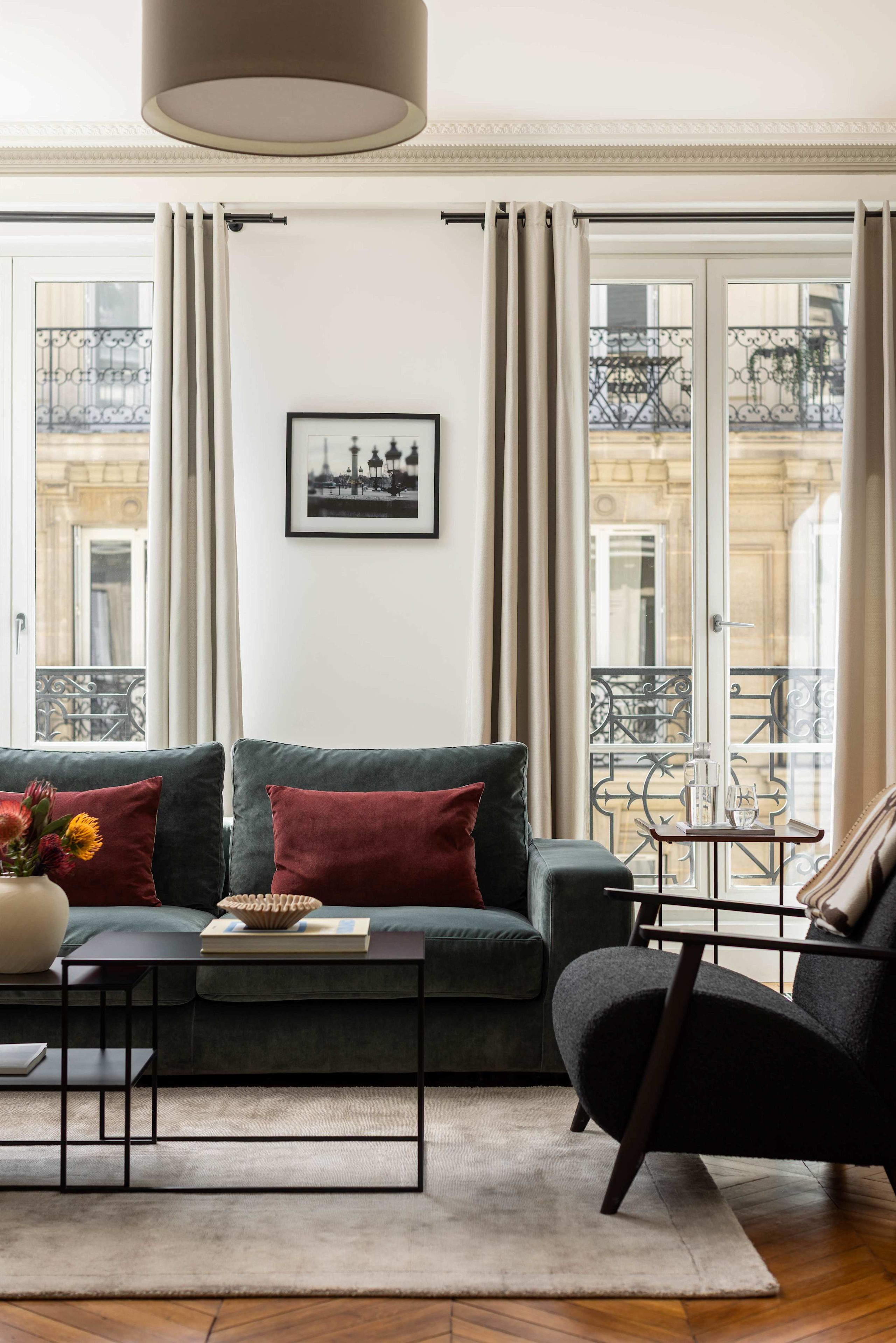 Stylish Flat 2 Bedroom by Champs Elysees - 4