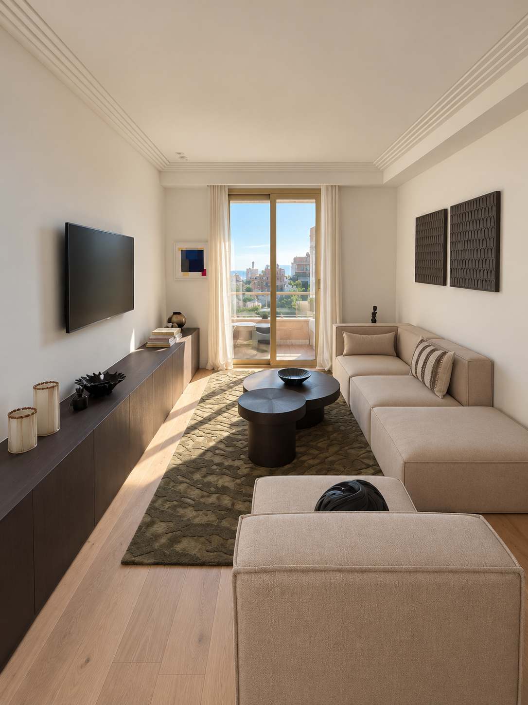 Modern Monaco Views with AC 3 Bed & 2 Bath - 1