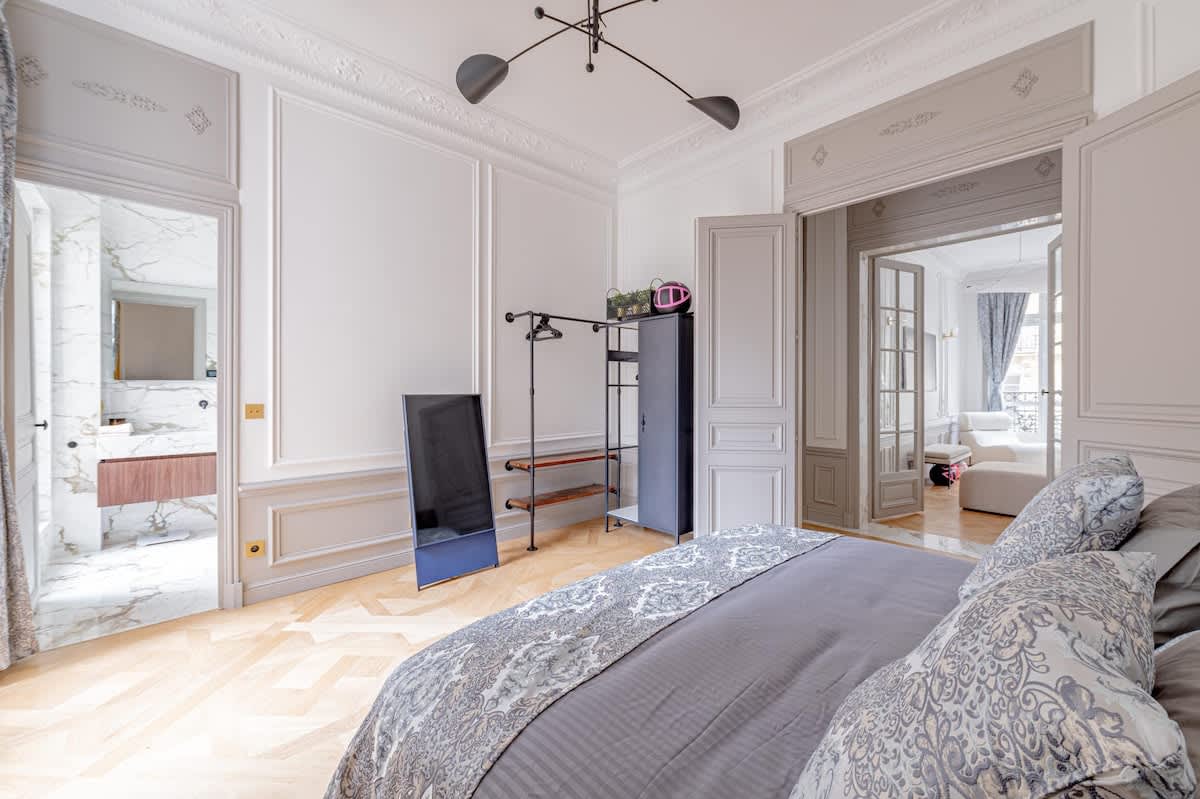 Beautiful and Stylish 2 Beds in Trocadéro 16th — 20