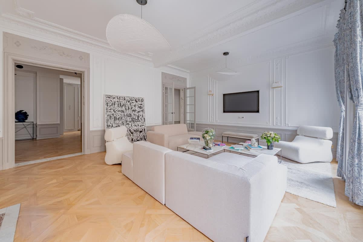 Beautiful and Stylish 2 Beds in Trocadéro 16th — 9