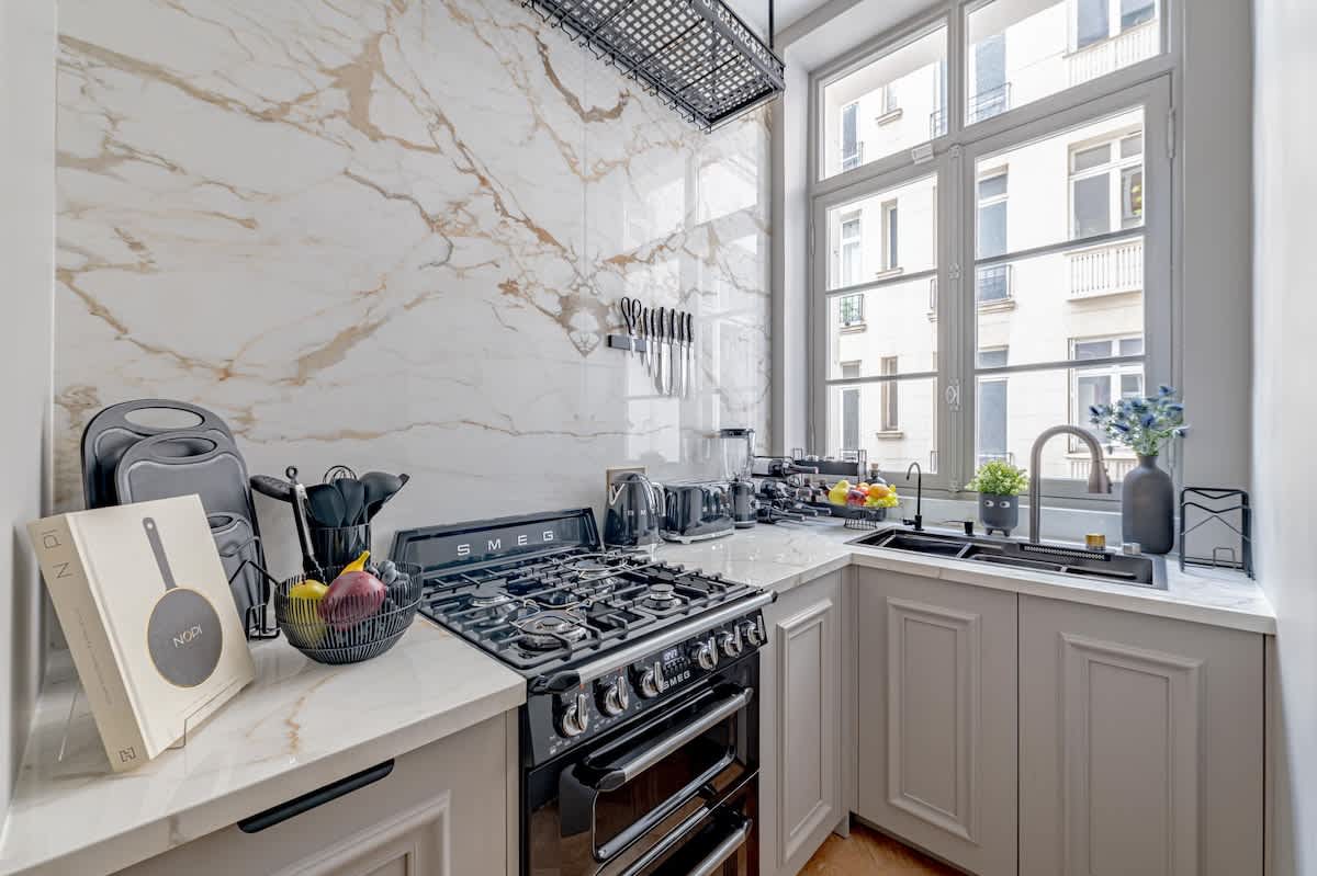 Beautiful and Stylish 2 Beds in Trocadéro 16th