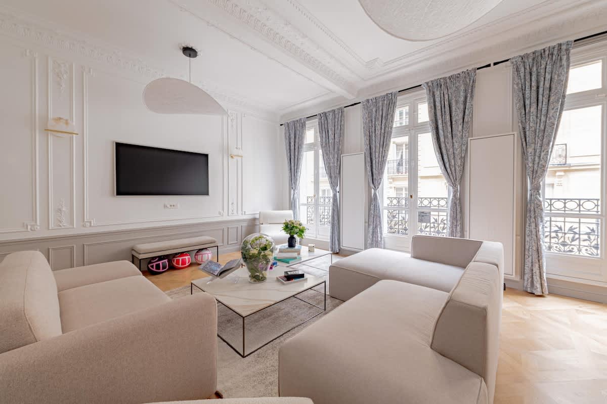 Beautiful and Stylish 2 Beds in Trocadéro 16th — 28