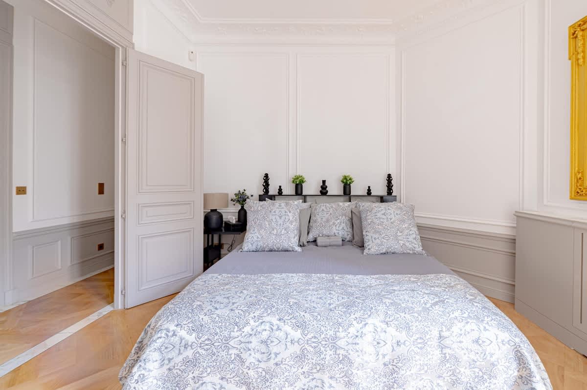 Beautiful and Stylish 2 Beds in Trocadéro 16th — 18
