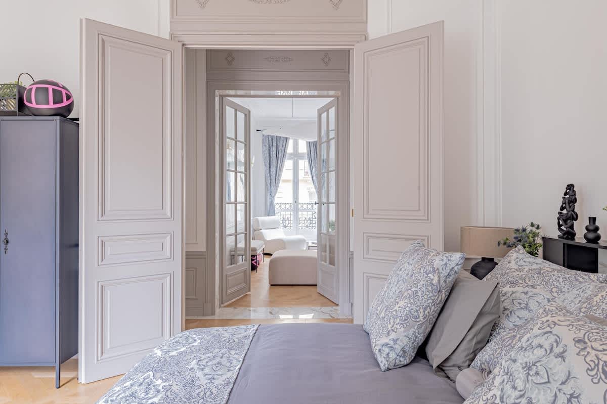 Beautiful and Stylish 2 Beds in Trocadéro 16th — 17