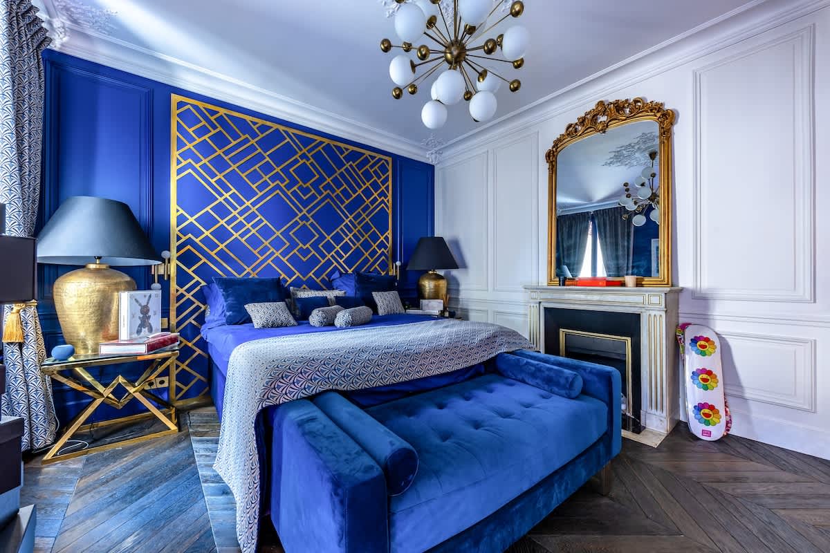 Stylish 4 Beds by Trocadéro