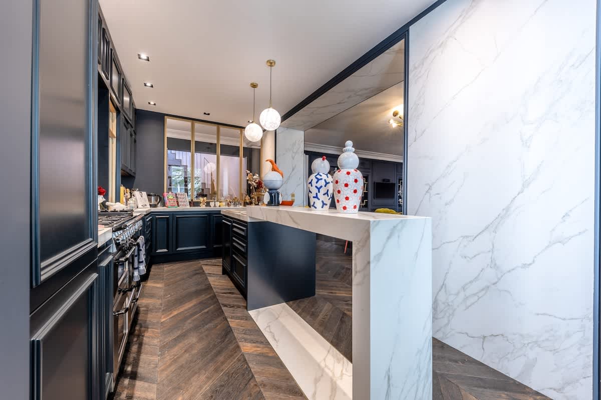 Stylish 4 Beds by Trocadéro — 31