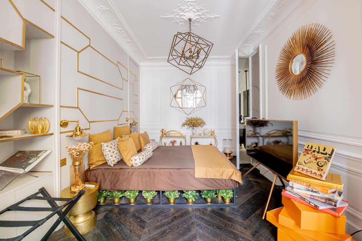 Stylish 4 Beds by Trocadéro — 9