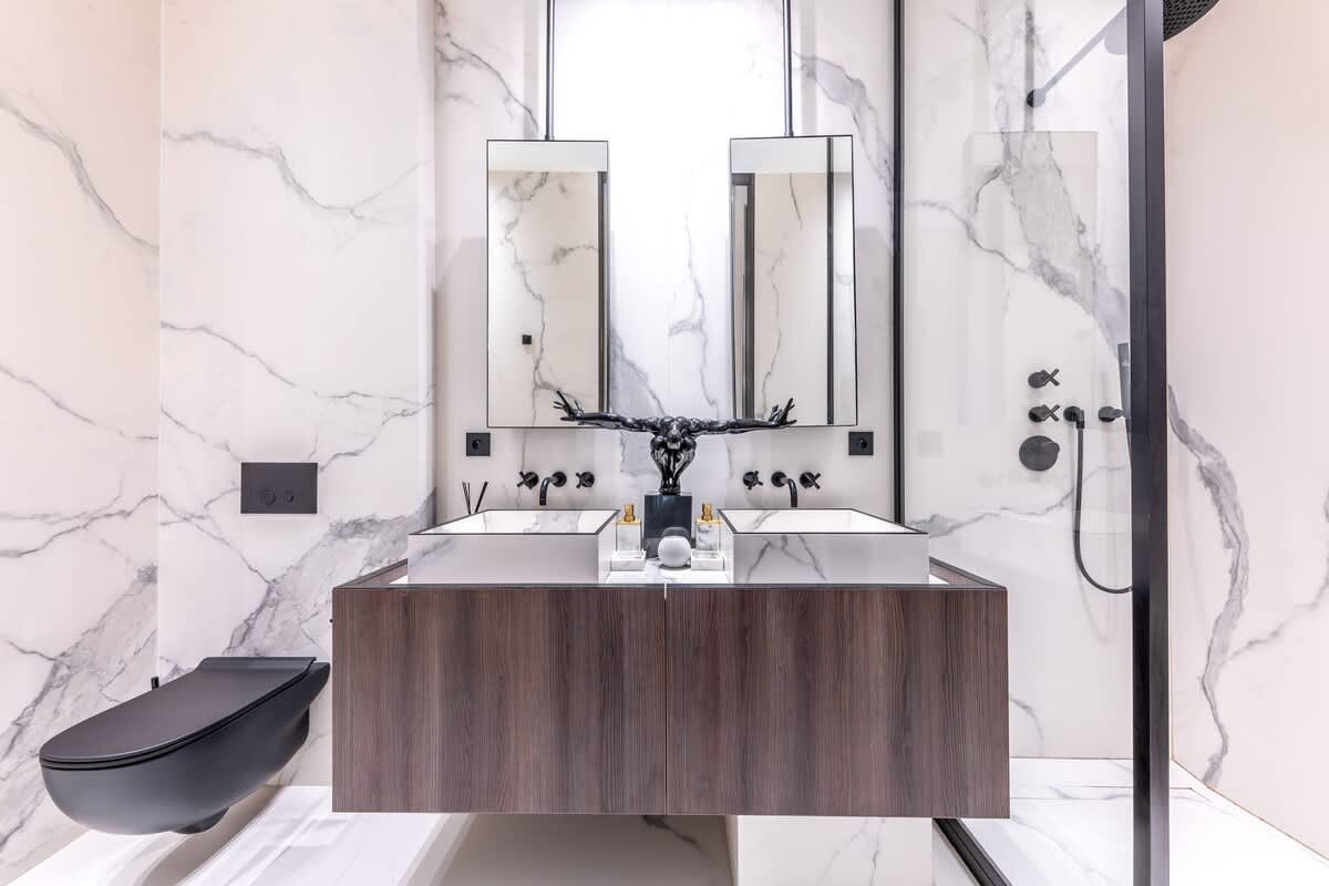 Stylish 4 Beds by Trocadéro — 23