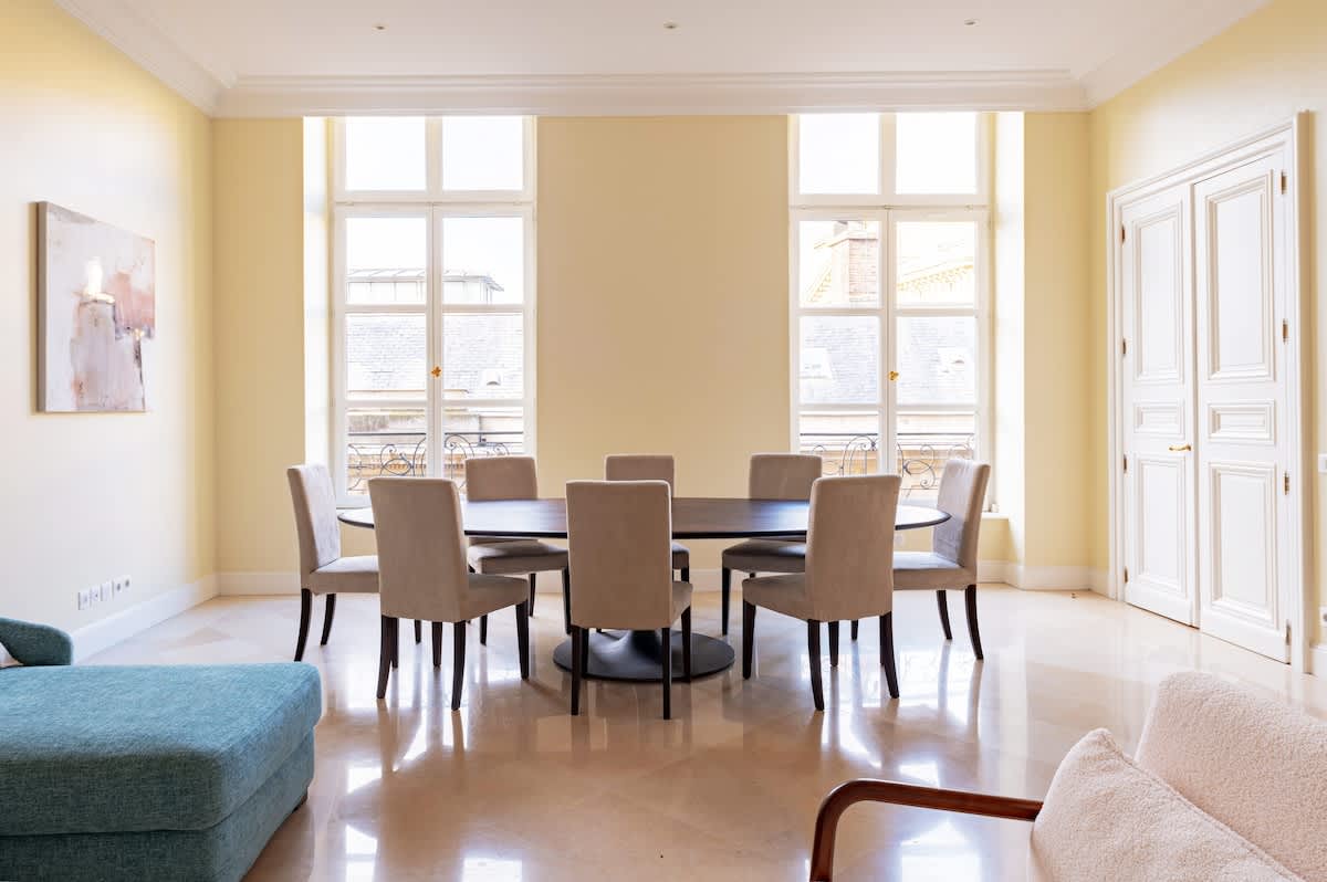 Timeless Elegance in Paris — 7