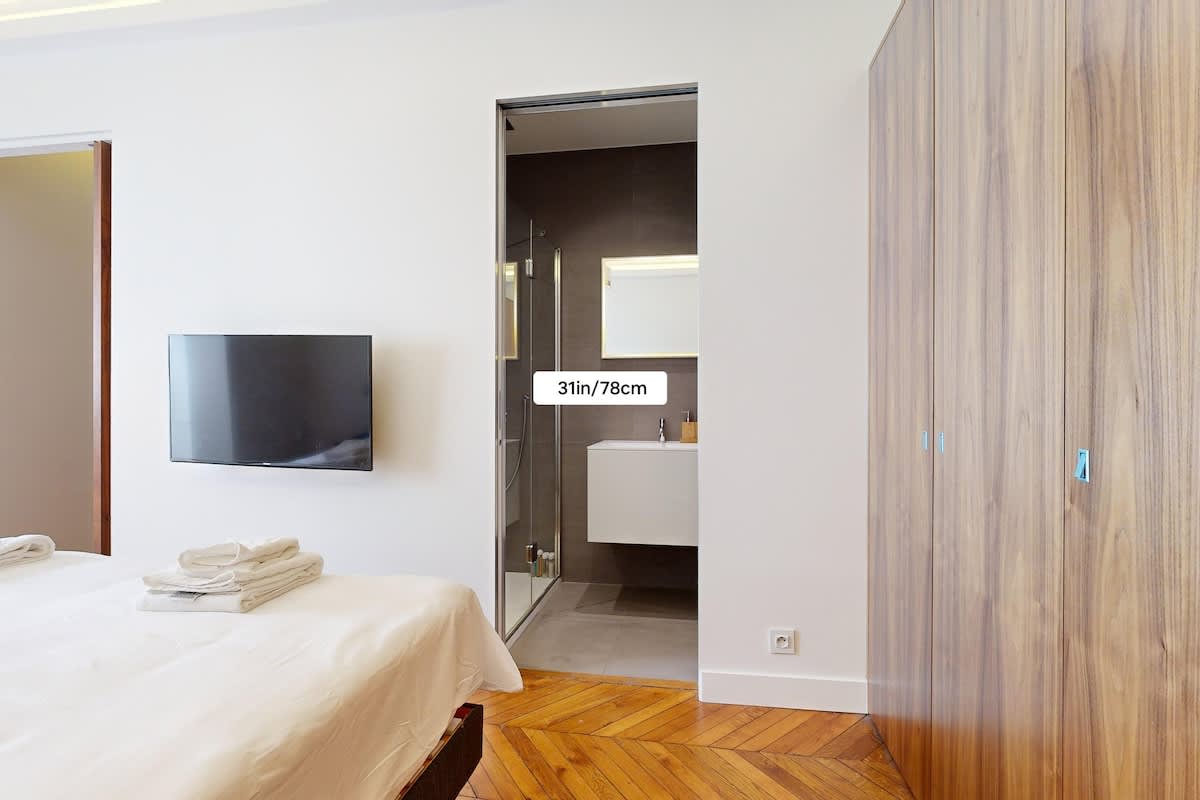 Stylish Flat 2 Bedroom by Champs Elysees — 18