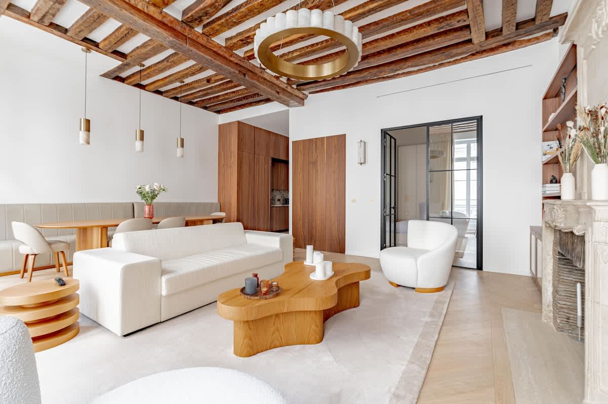 Stylish Rue des Rosiers Gem Modern 2 Bed with AC — 7