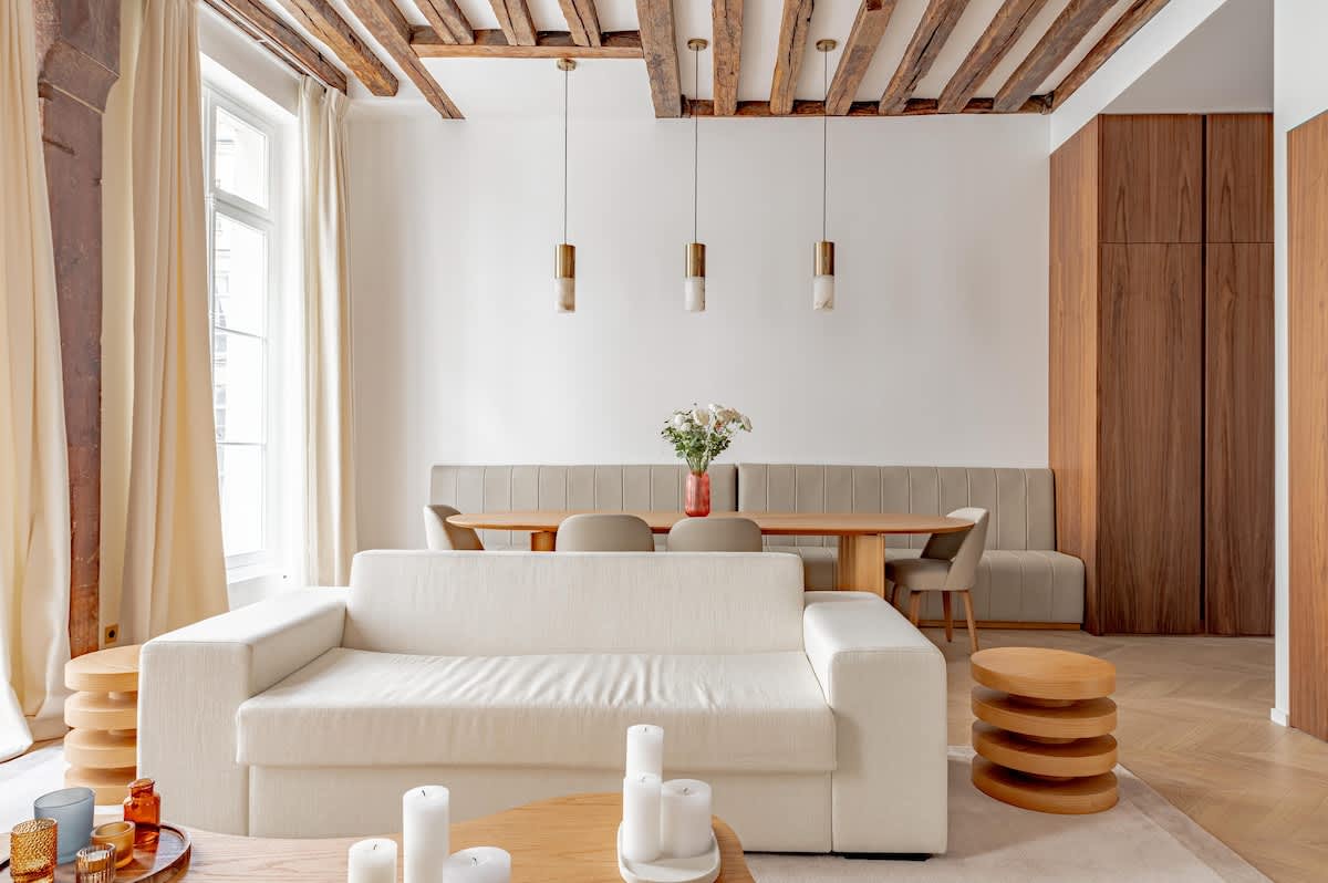 Stylish Rue des Rosiers Gem Modern 2 Bed with AC — 10