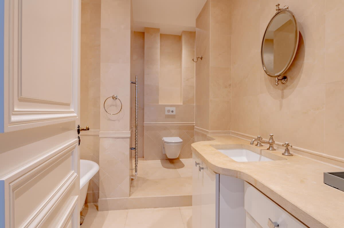 Parisian Elegance 3-Beds near Champs Elysées