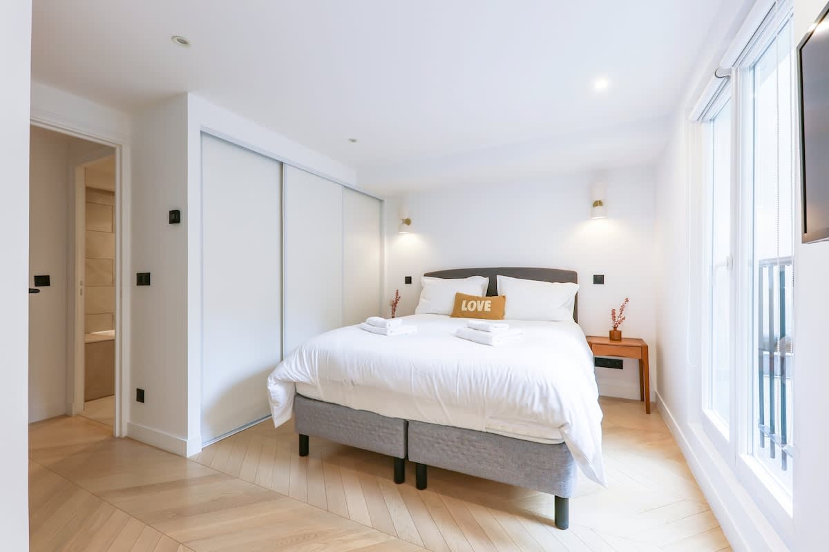 Cosy Duplex 2BDR 6P in Madeleine St Honore — 6