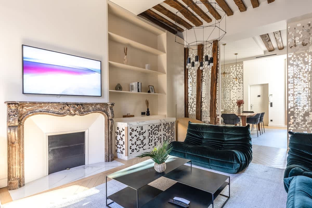 Haven Chic 2 Bedroom 2 Bath AC