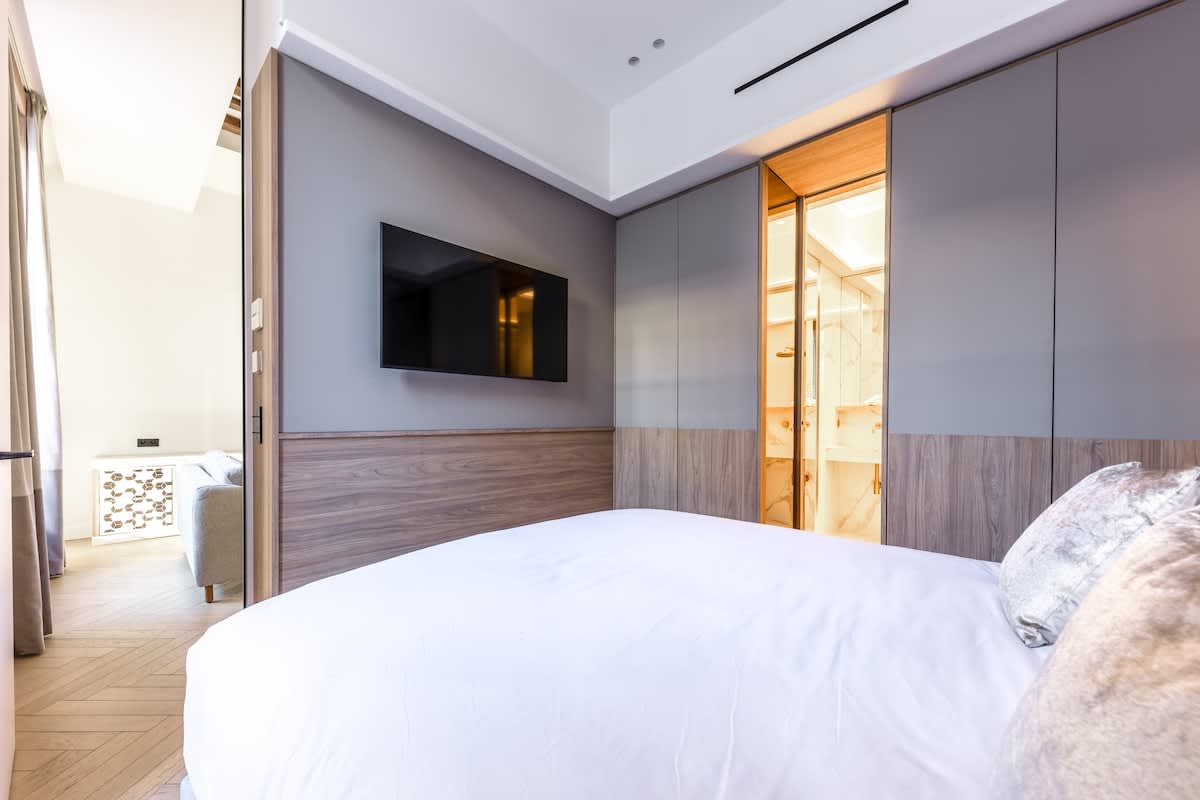 Haven Chic 2 Bedroom 2 Bath AC — 9