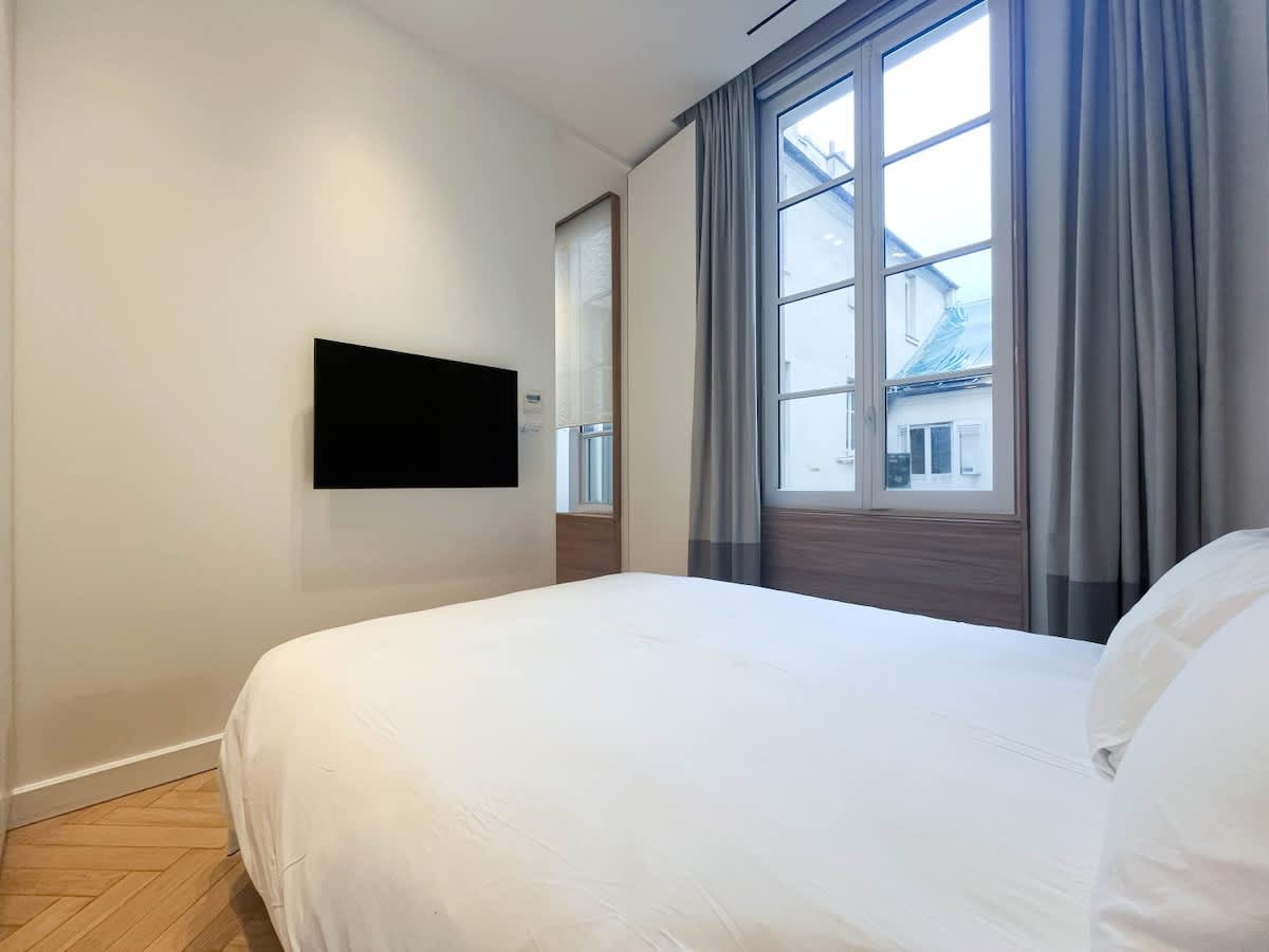 Haven Chic 2 Bedroom 2 Bath AC — 12