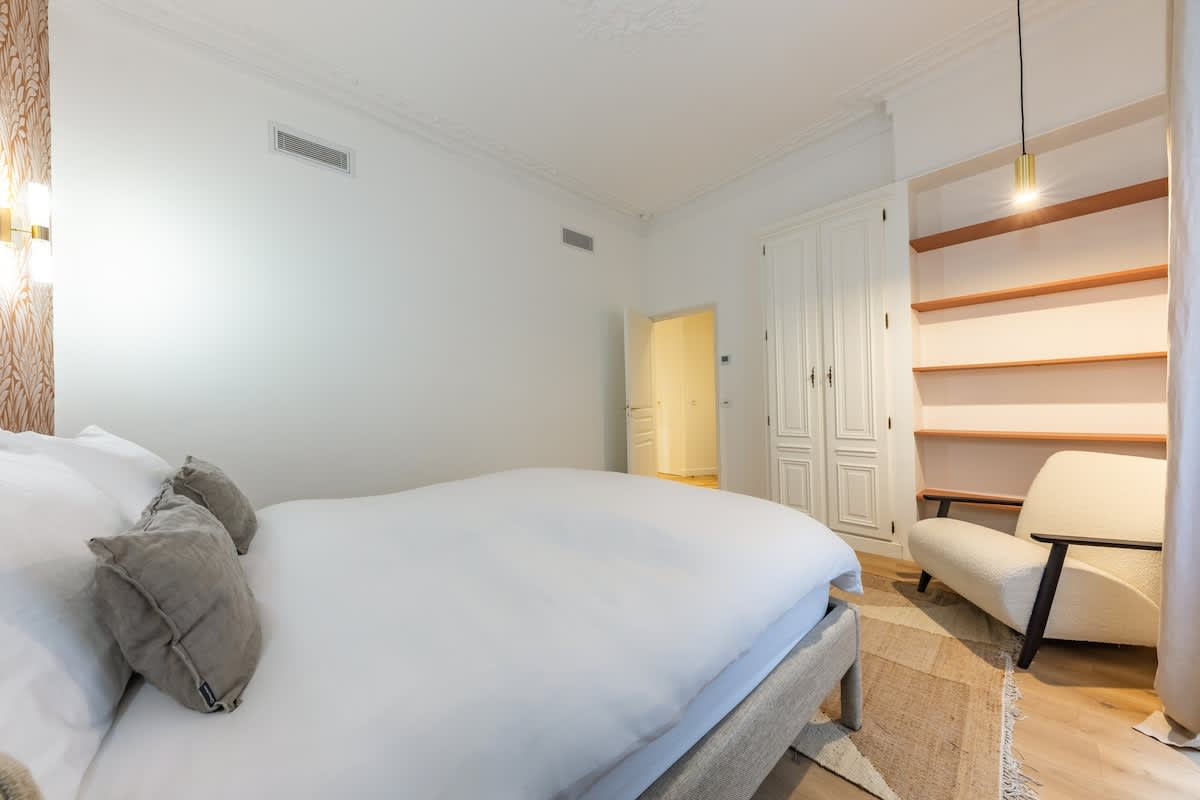 Luxury Rivoli 4 Bed 3 Bath AC Hotel de Ville BHV — 10