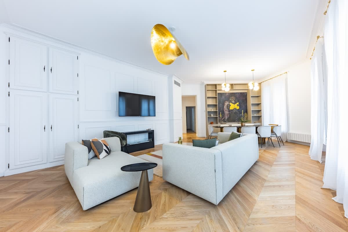 Luxury Rivoli 4 Bed 3 Bath AC Hotel de Ville BHV — 4