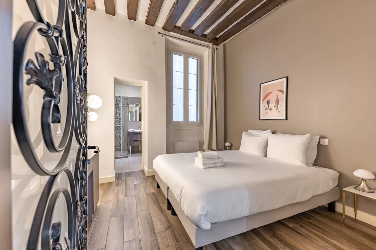 Charming Apartment 2BR 6P  St Germain Des Pres