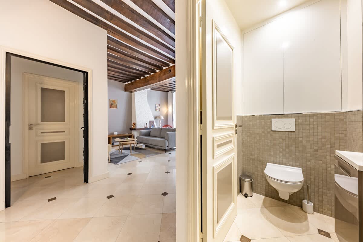 Charming Apartment 2BR 6P  St Germain Des Pres — 16
