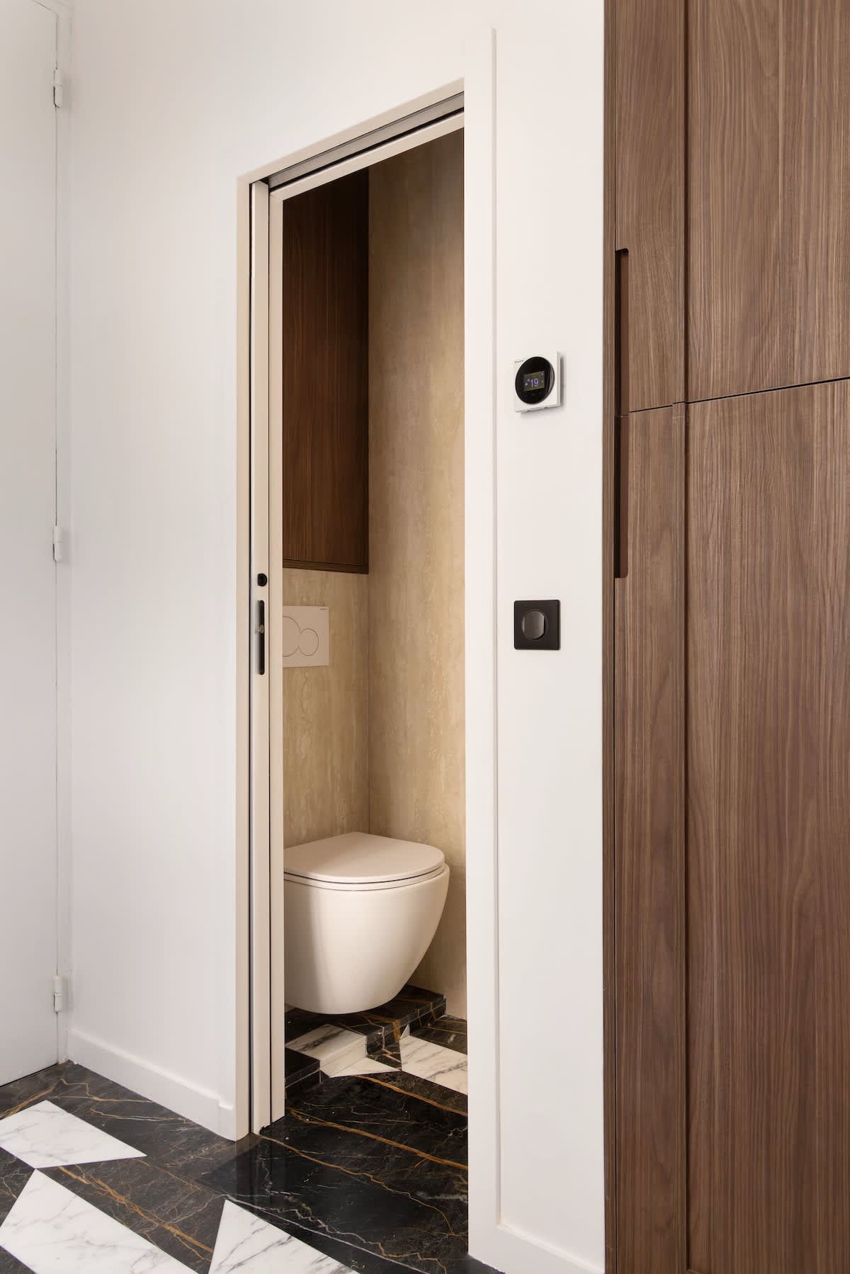 Luxury Comfort 3BD 8P AC Heart of Le Marais — 30
