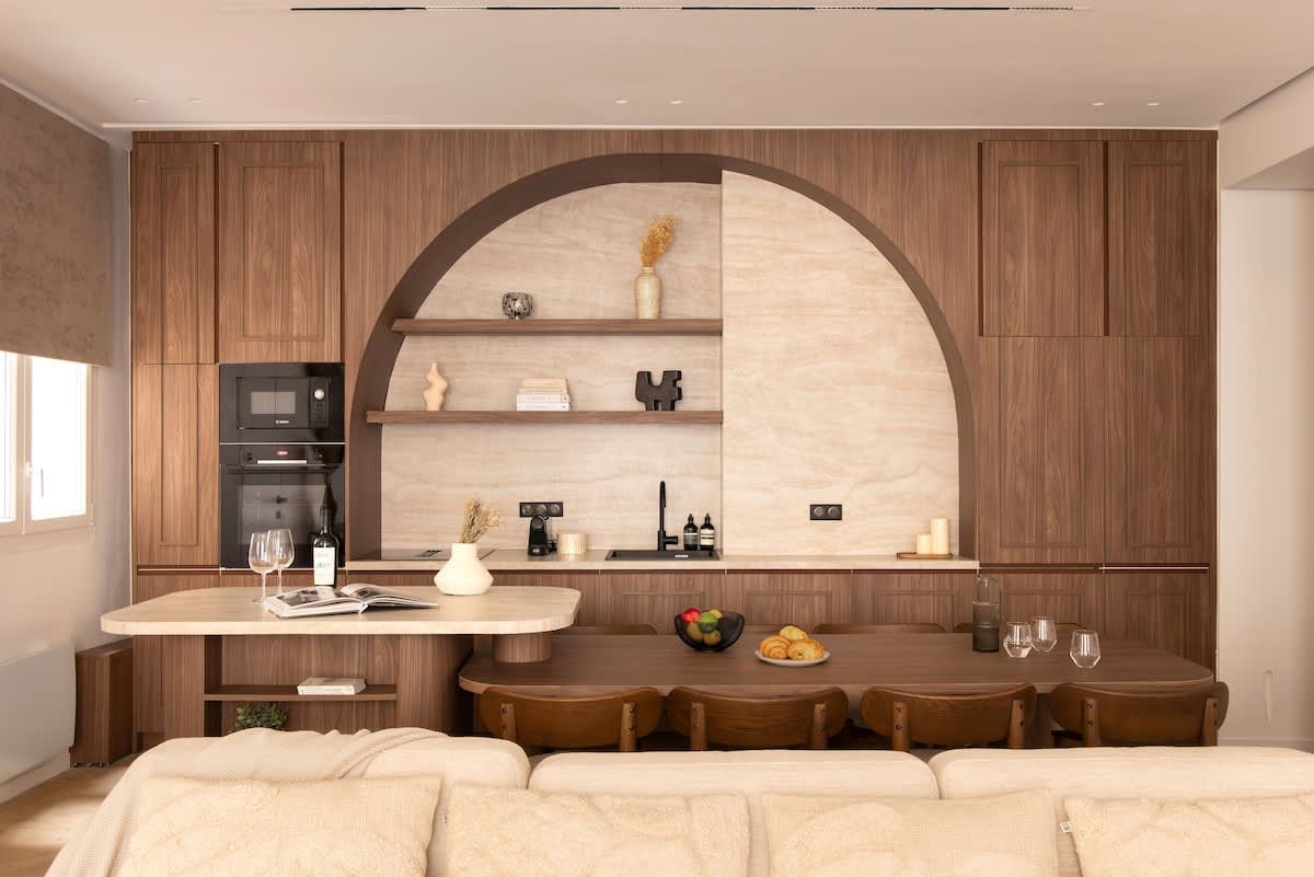 Luxury Comfort 3BD 8P AC Heart of Le Marais — 14