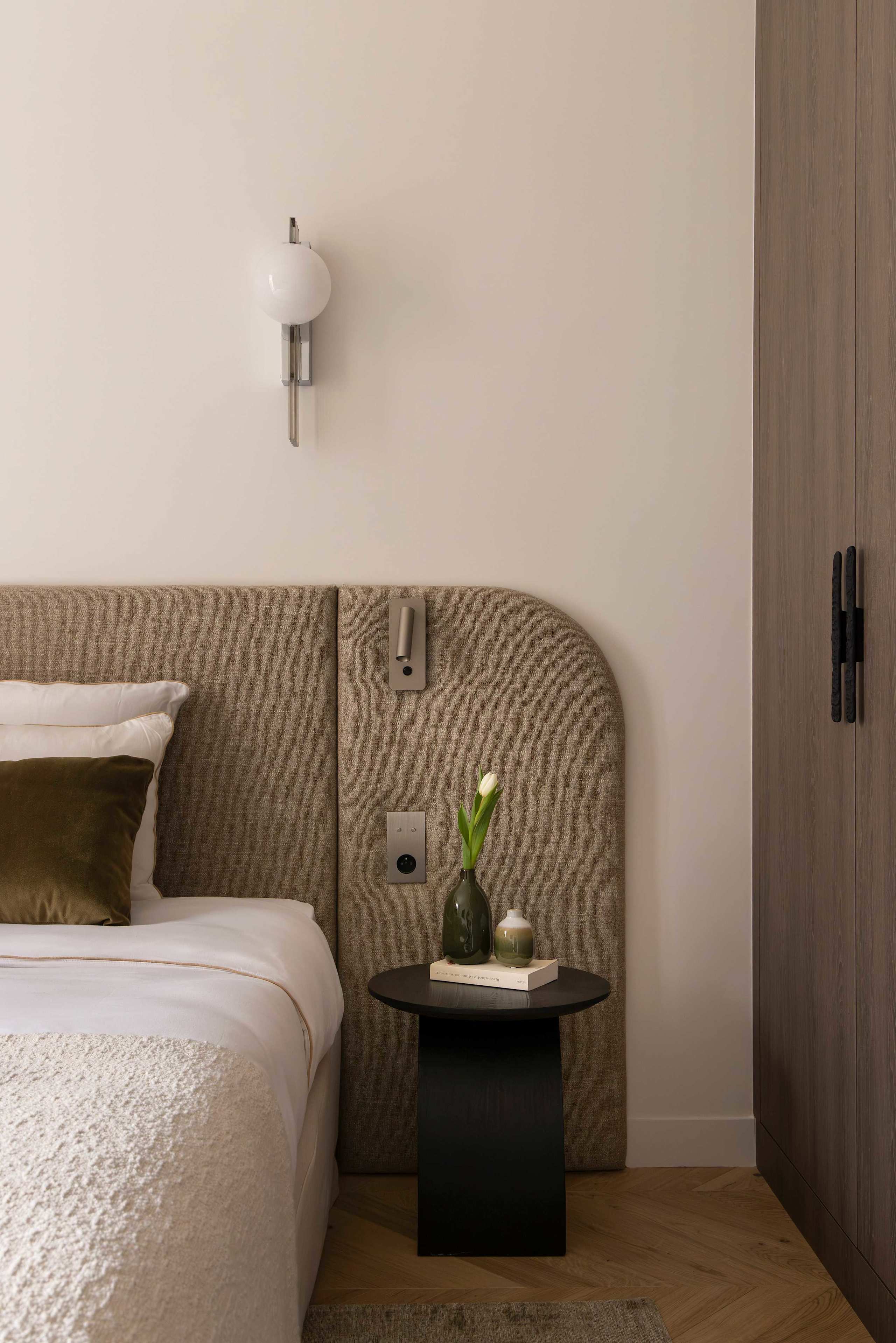 Harmony Collection I 2BR Suite 4P AC Opera Grevin 