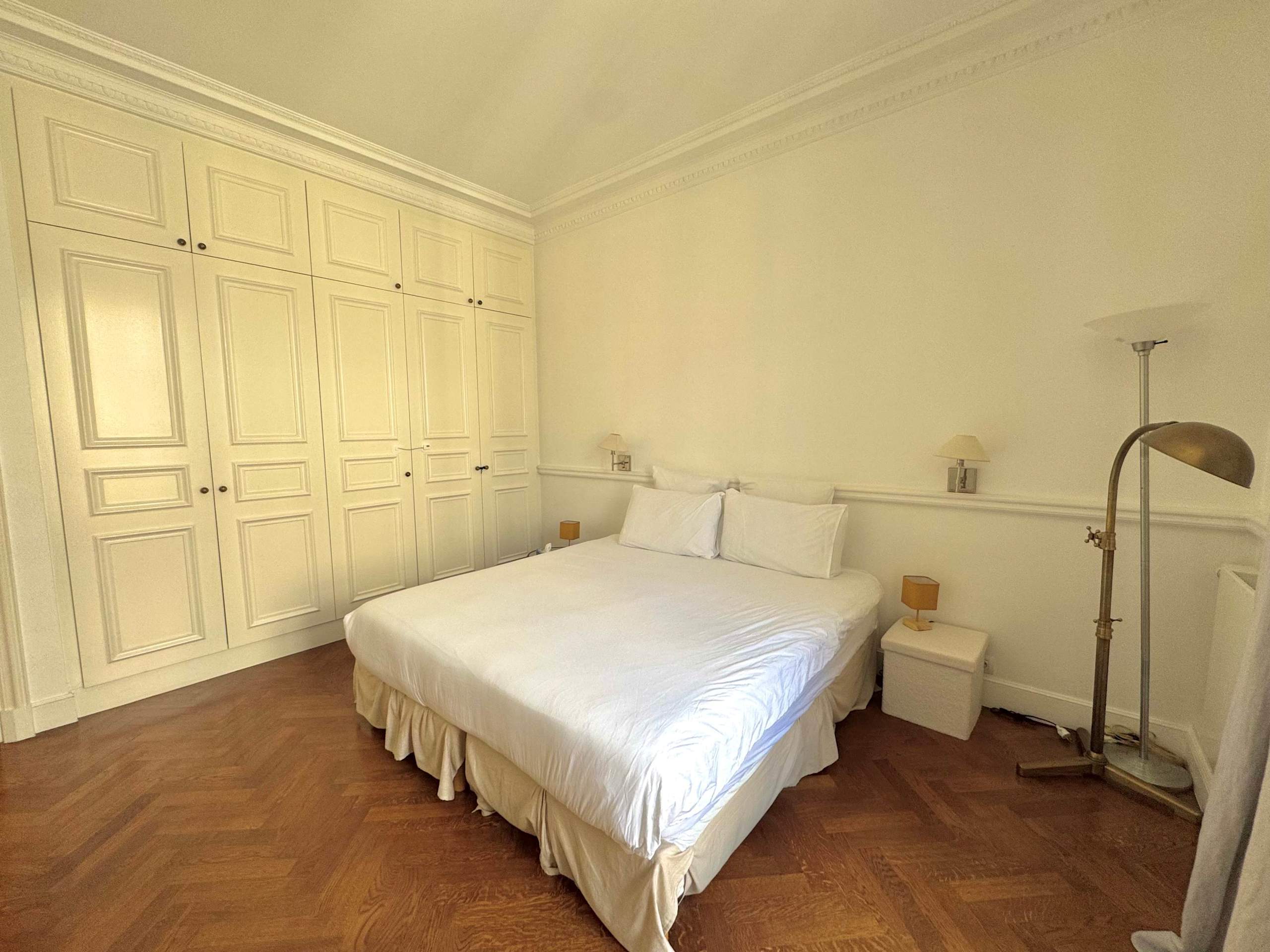 Parisian Elegance 3-Beds near Champs Elysées — 17