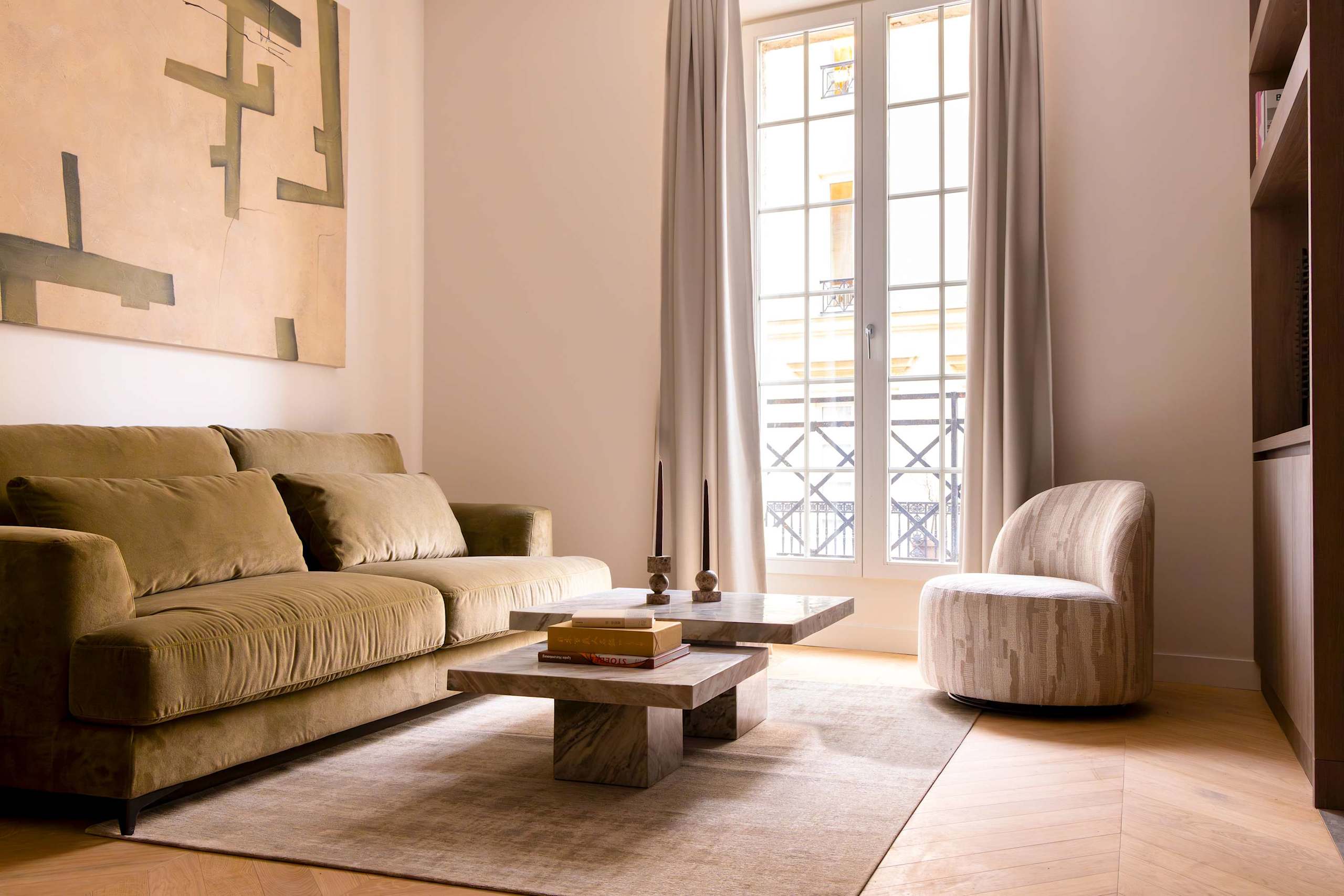 Harmony Collection II 2BR 6P AC Opera Grevin