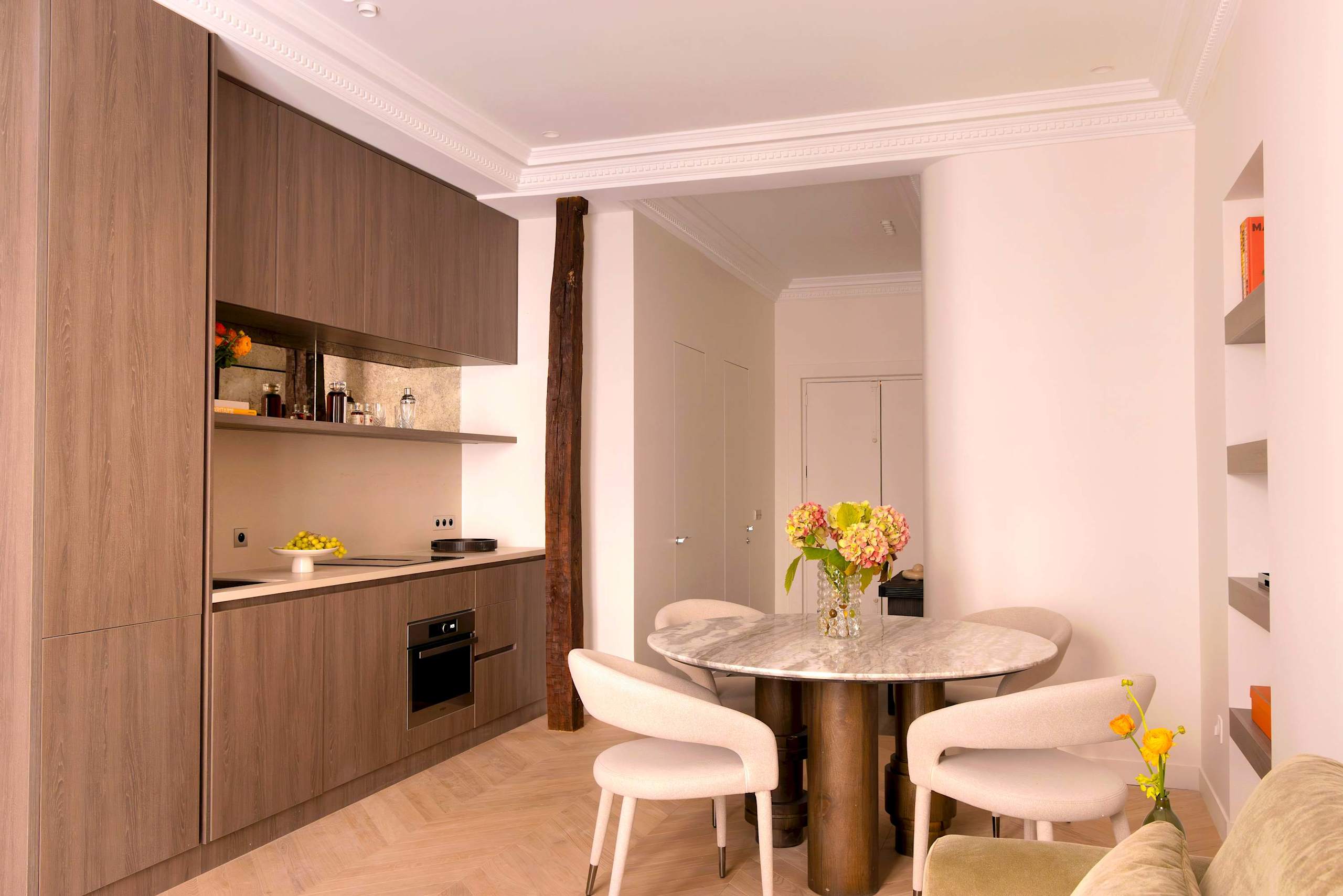 Harmony Collection II 2BR 6P AC Opera Grevin