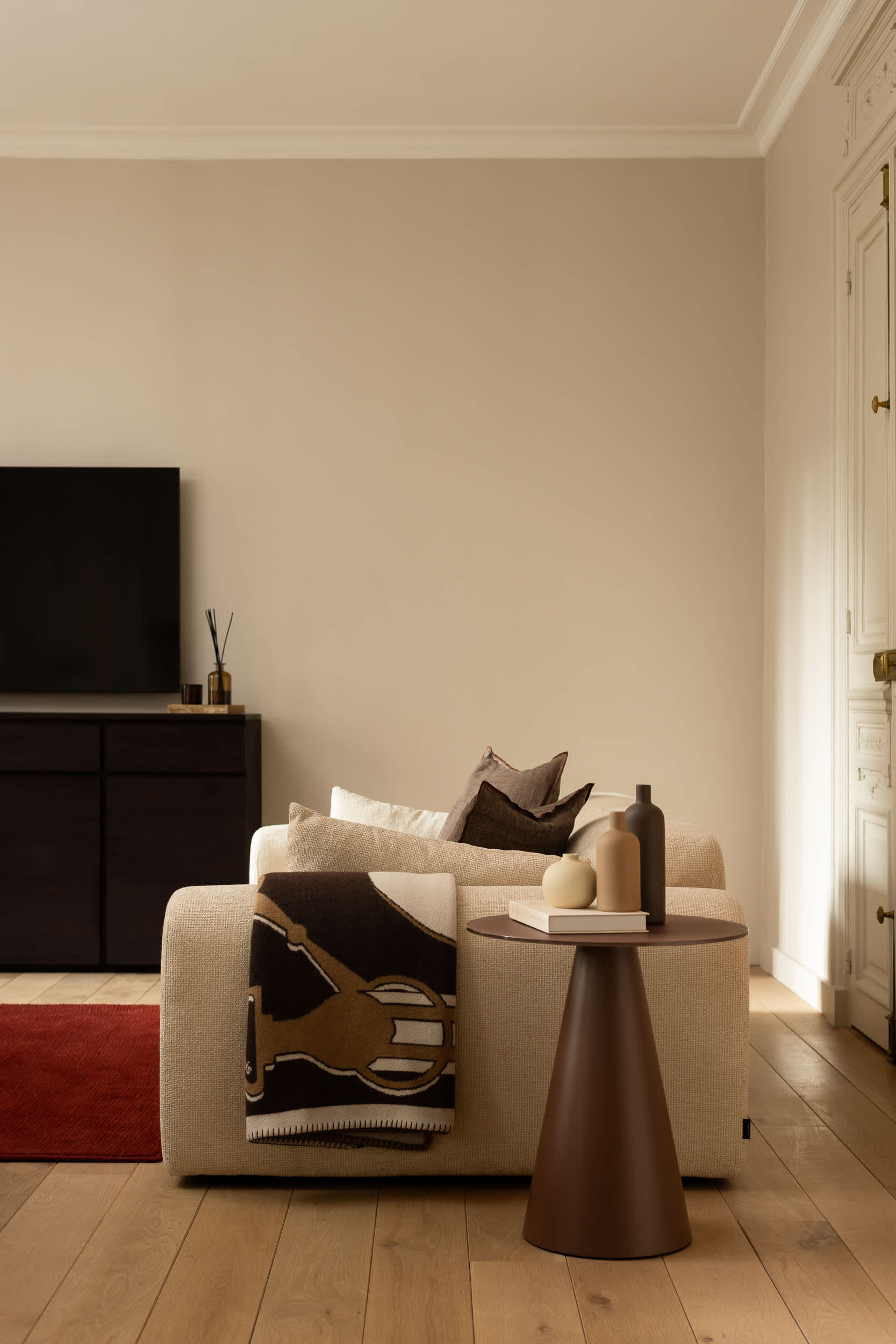 Montaigne Collection I 3BR 6P Triangle d Or — 7
