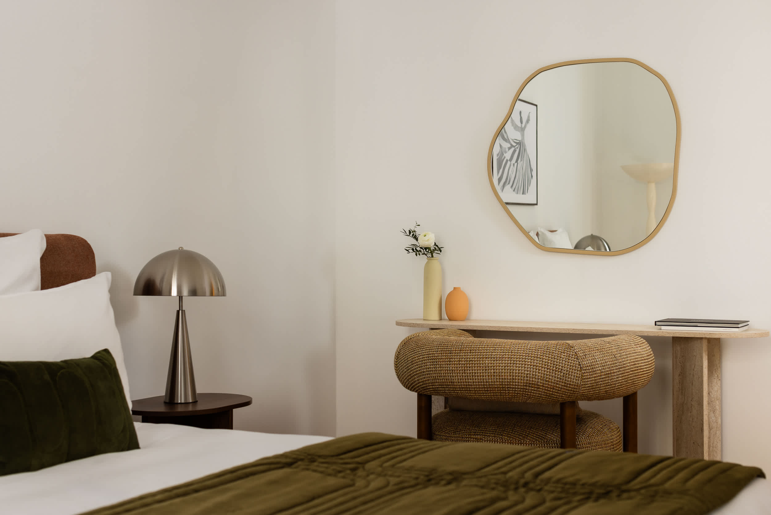 Montaigne Collection I 3BR 6P Triangle d Or — 14