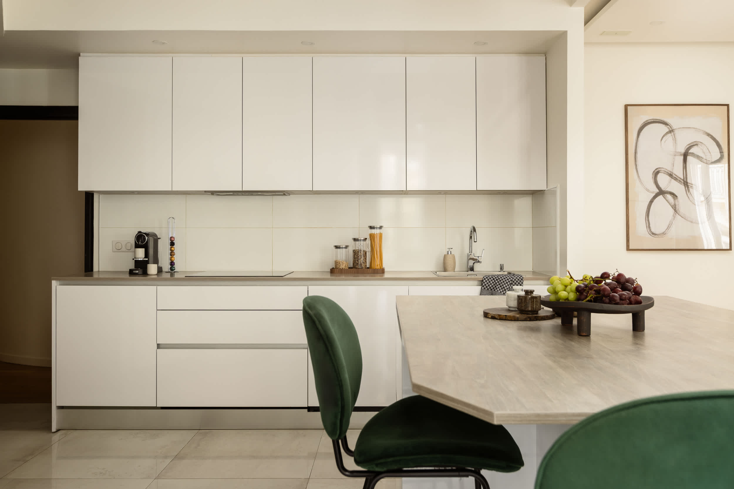 Champs Elysees Fancy Home 2BDR 6PPL