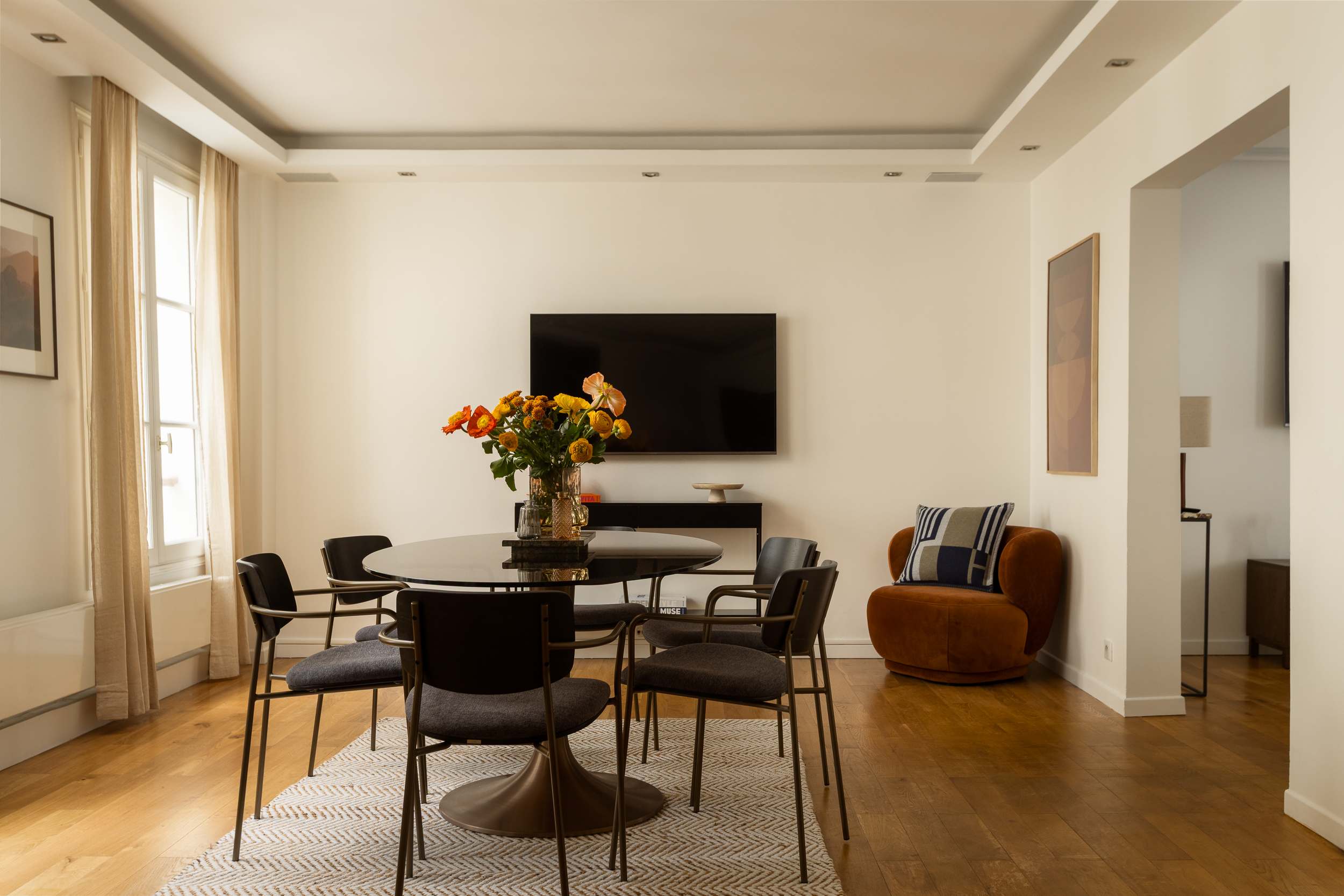 Champs Elysees Fancy Home 2BDR 6PPL — 9