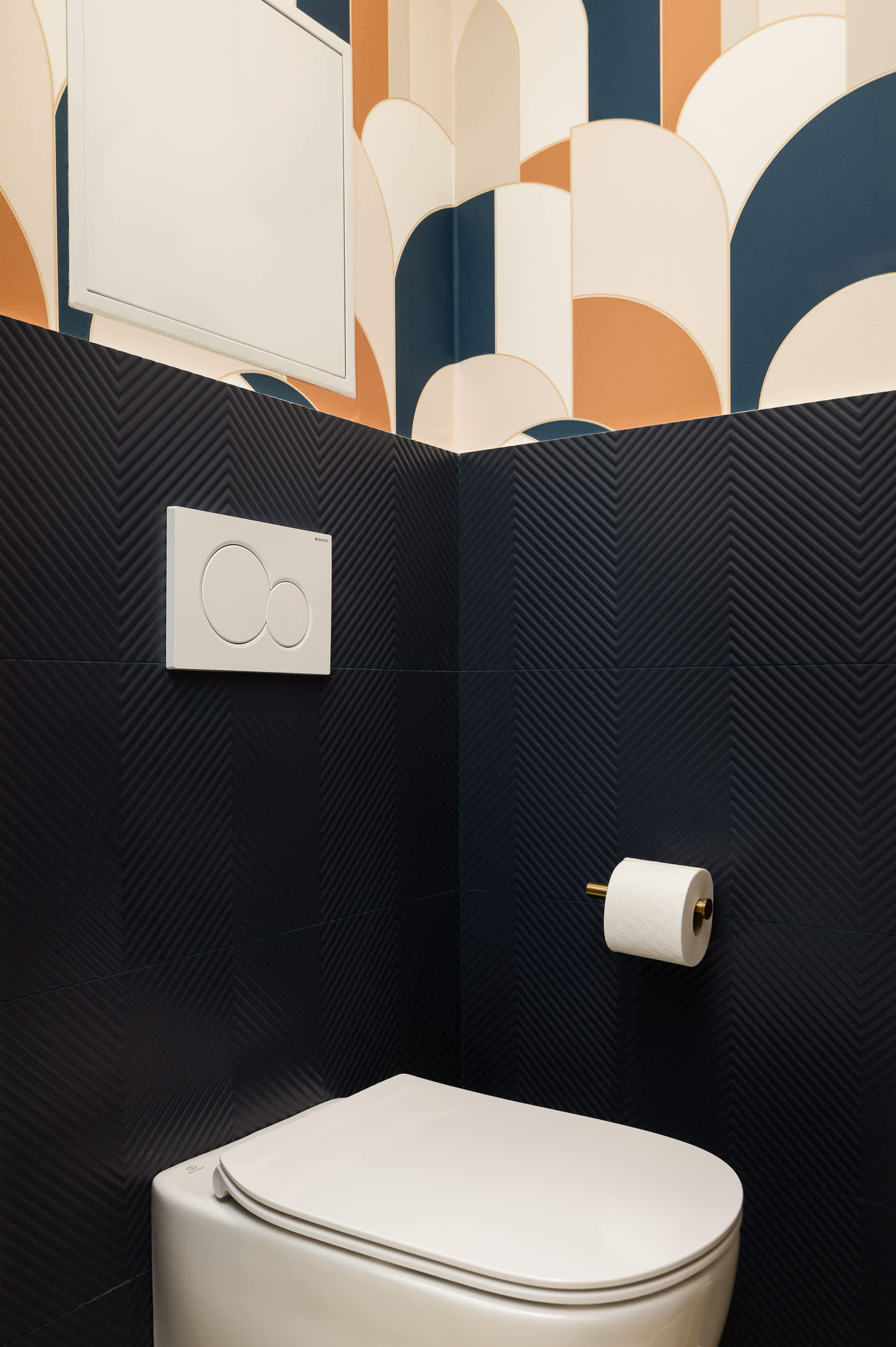 Marais Gem 2BR 6P Paris Stay — 21